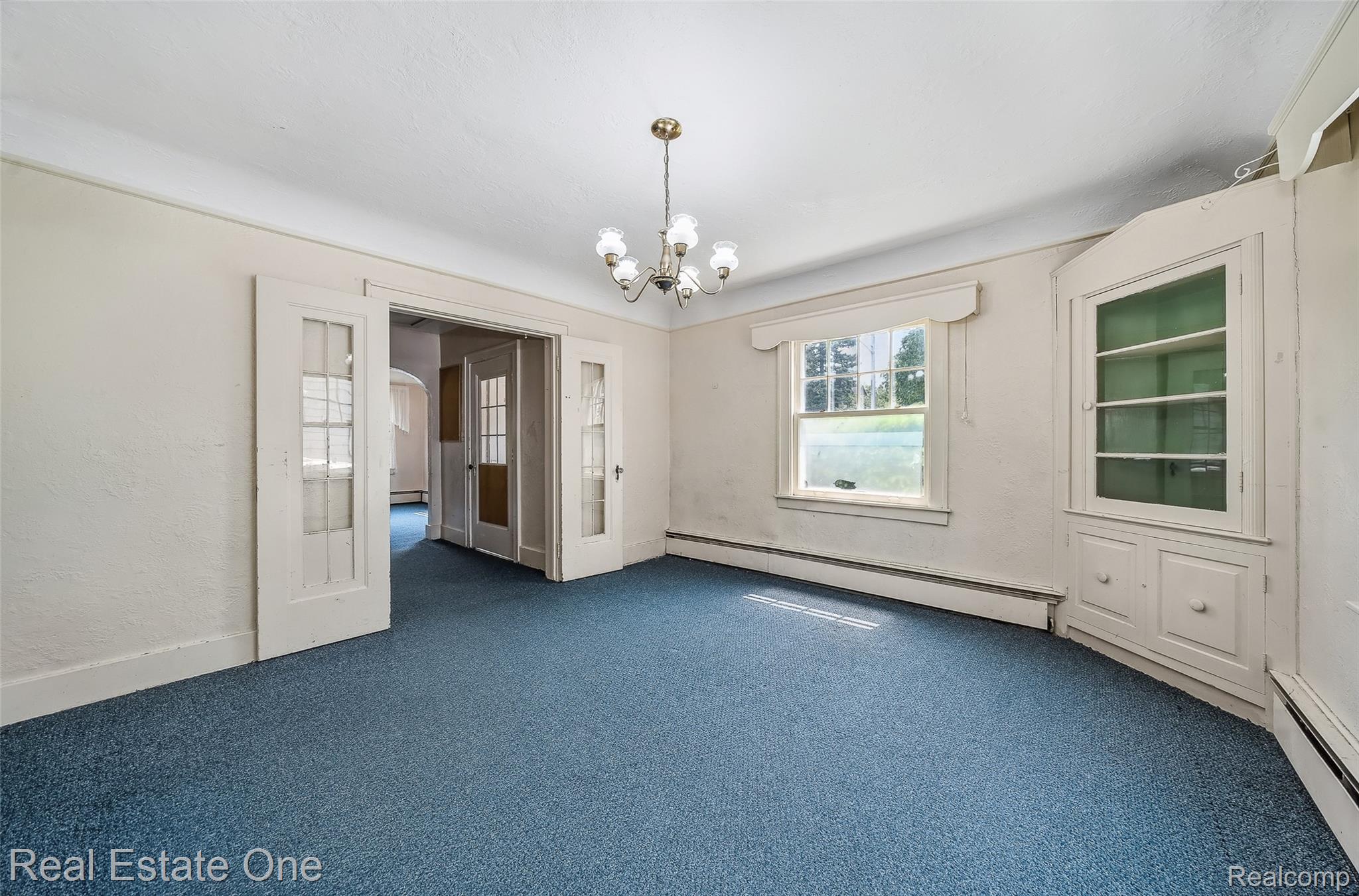 326 W Iroquois Road