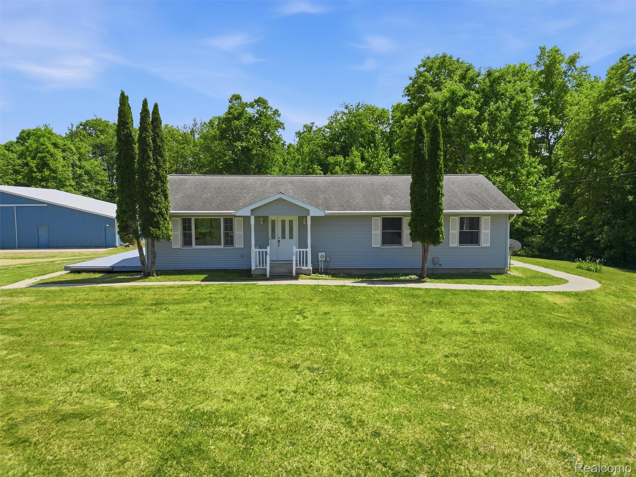 12121 Ladd Road
