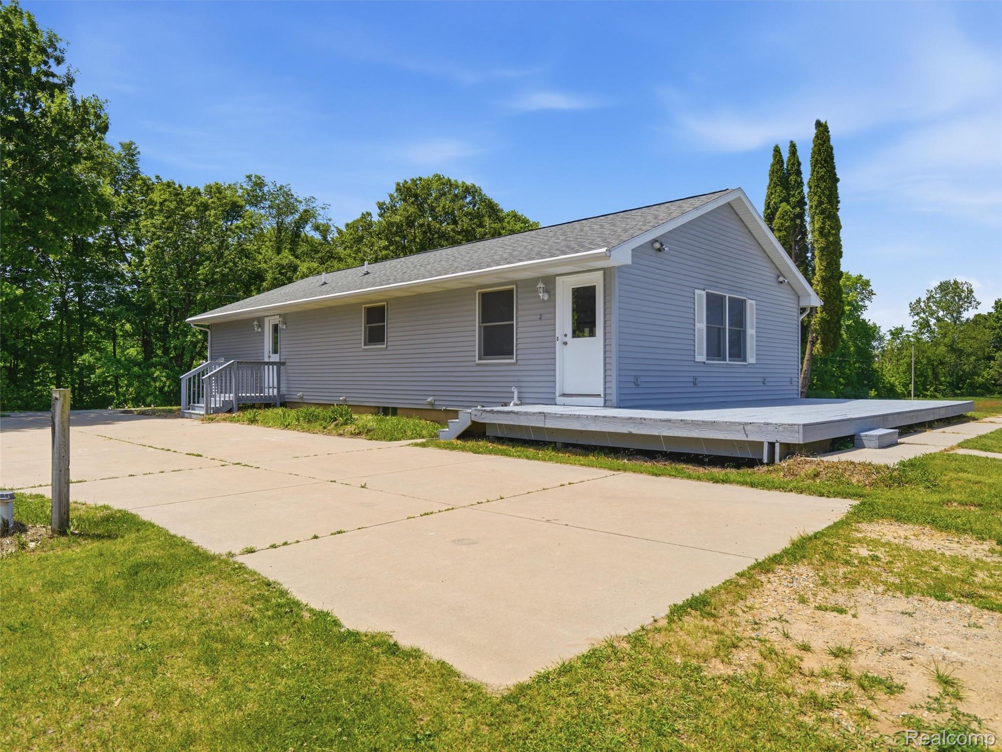 12121 Ladd Road