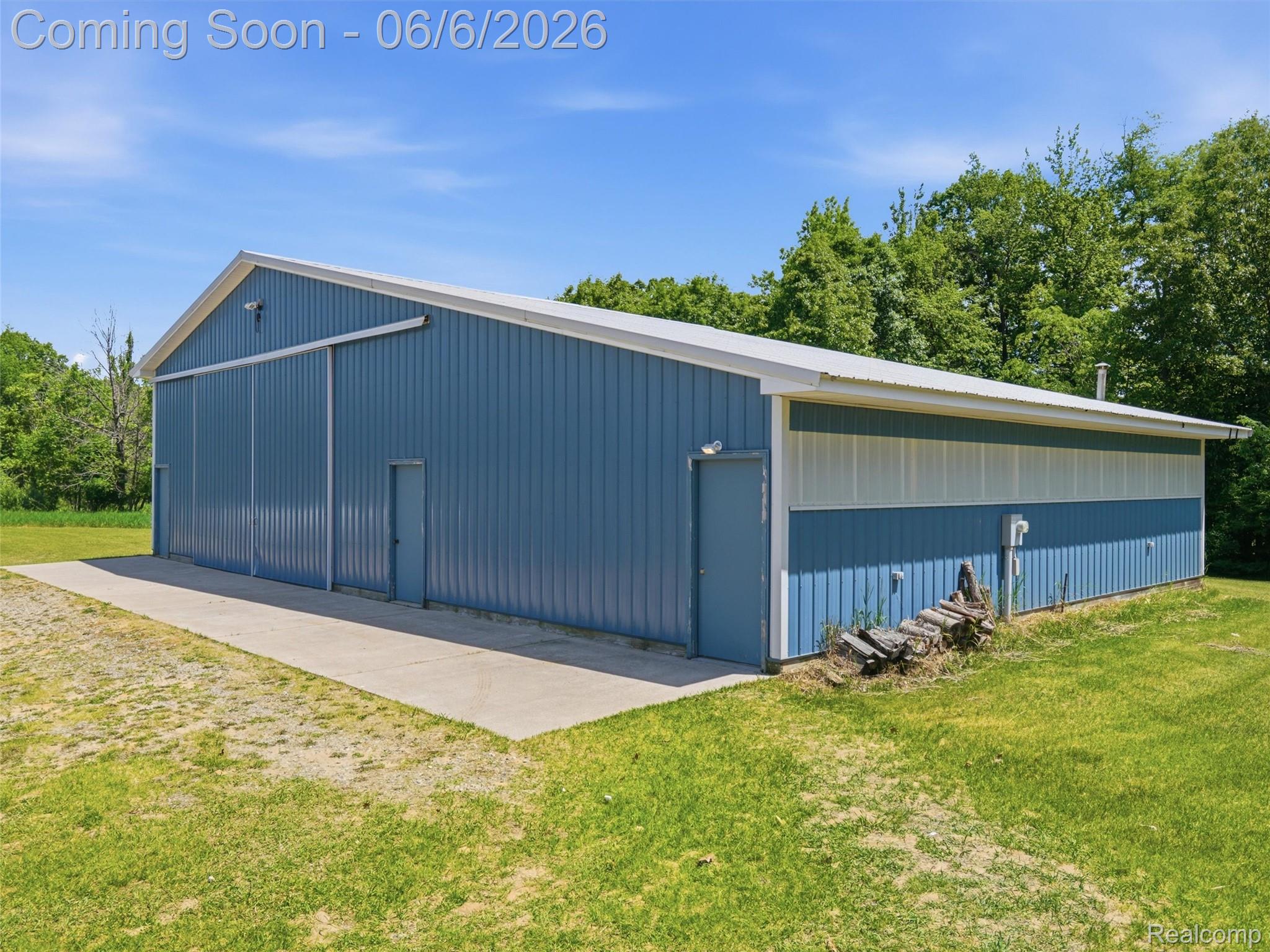 12121 Ladd Road