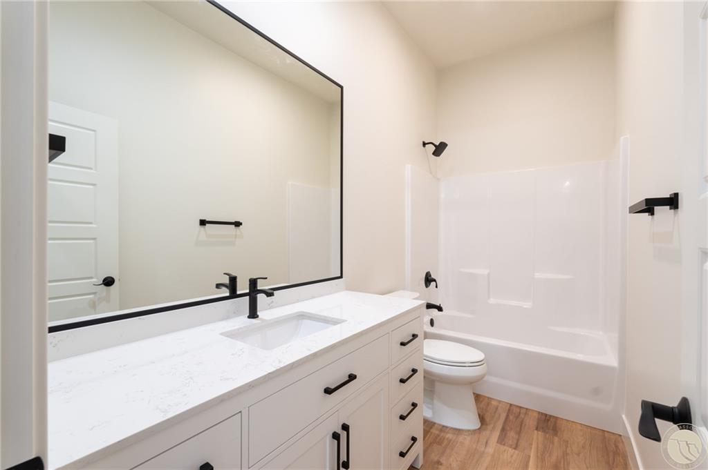 2565 Kaley Lane