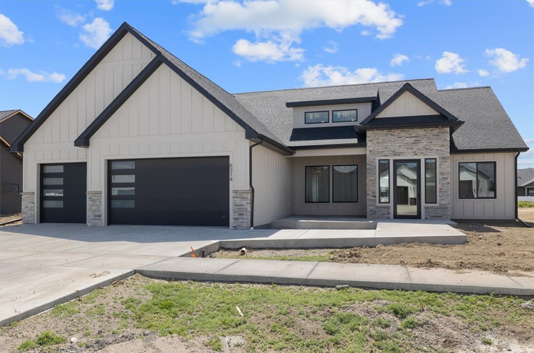 6332 Tawny Bluff