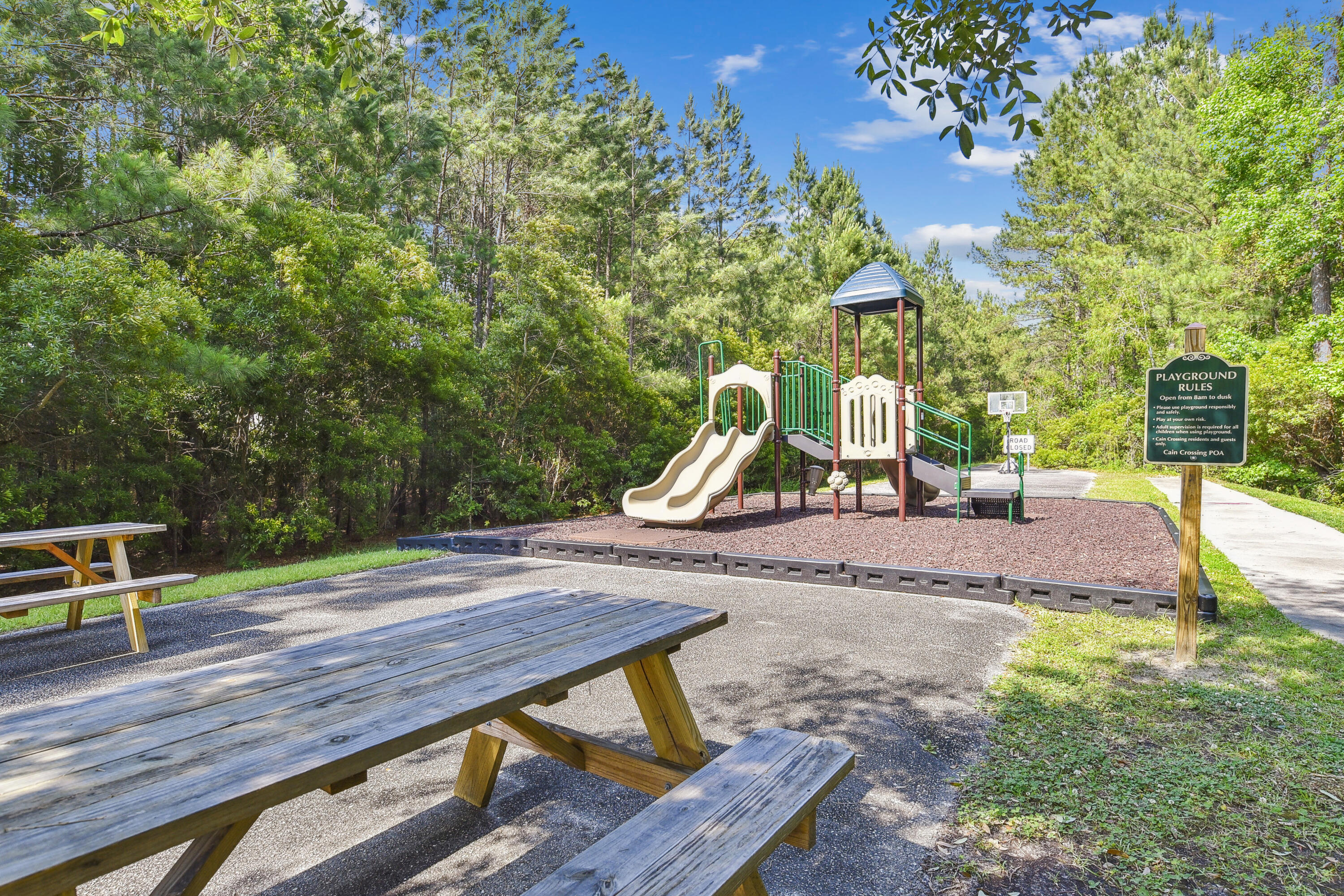 1220 Circle Oaks Drive