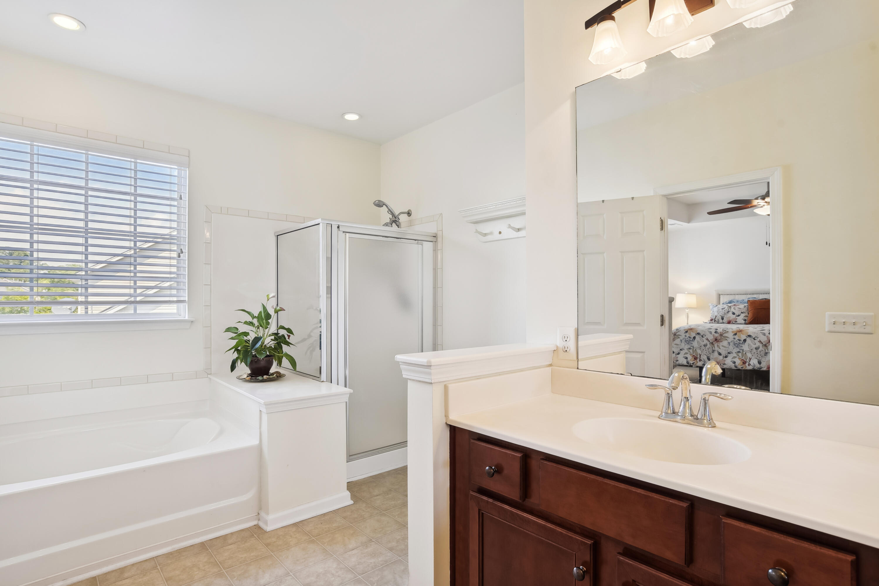 1220 Circle Oaks Drive