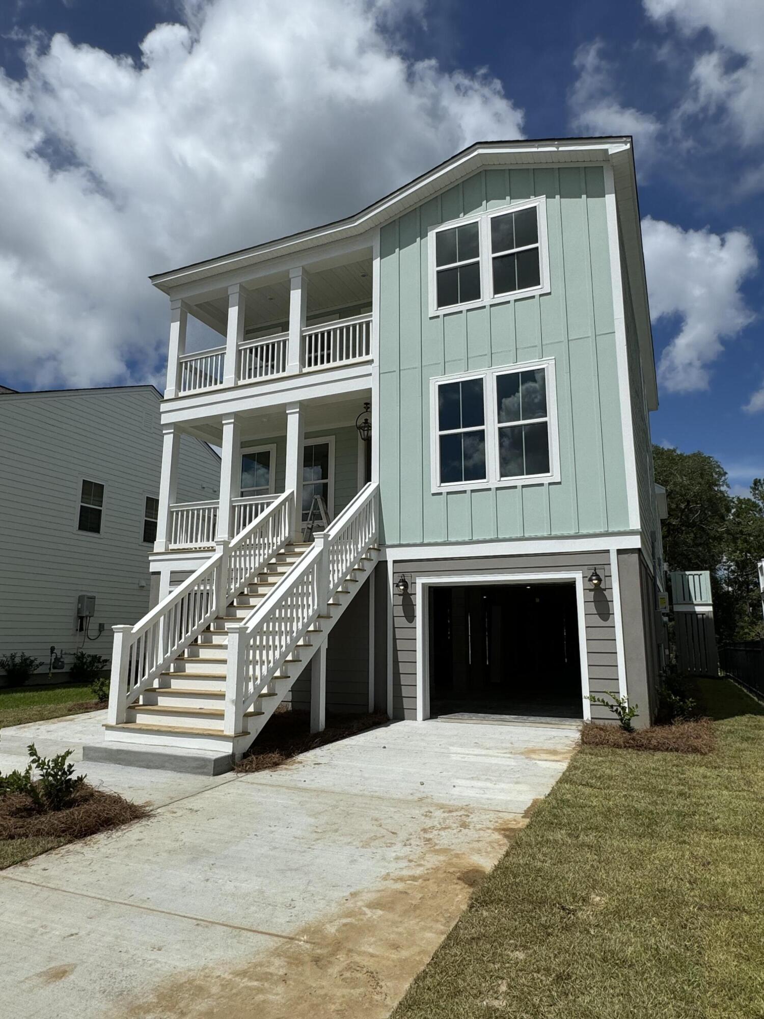 1458 Tangles Trail