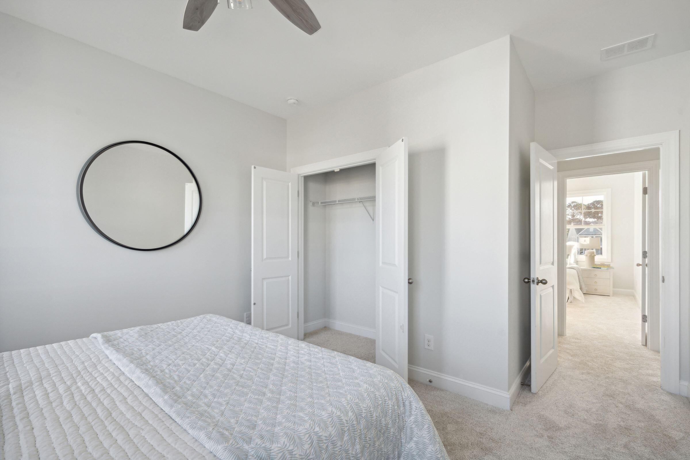 2228 Midden Drive