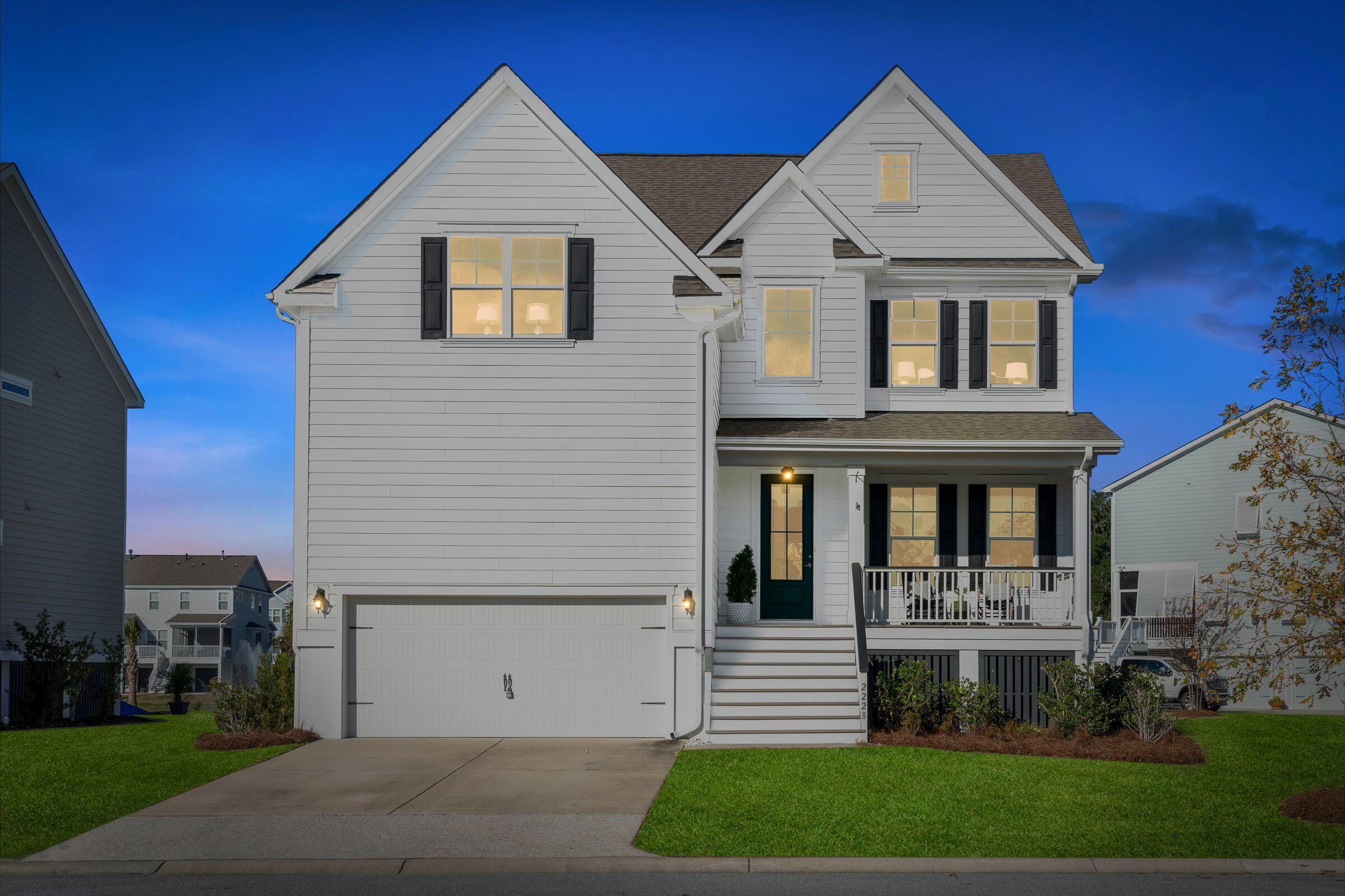 2228 Midden Drive