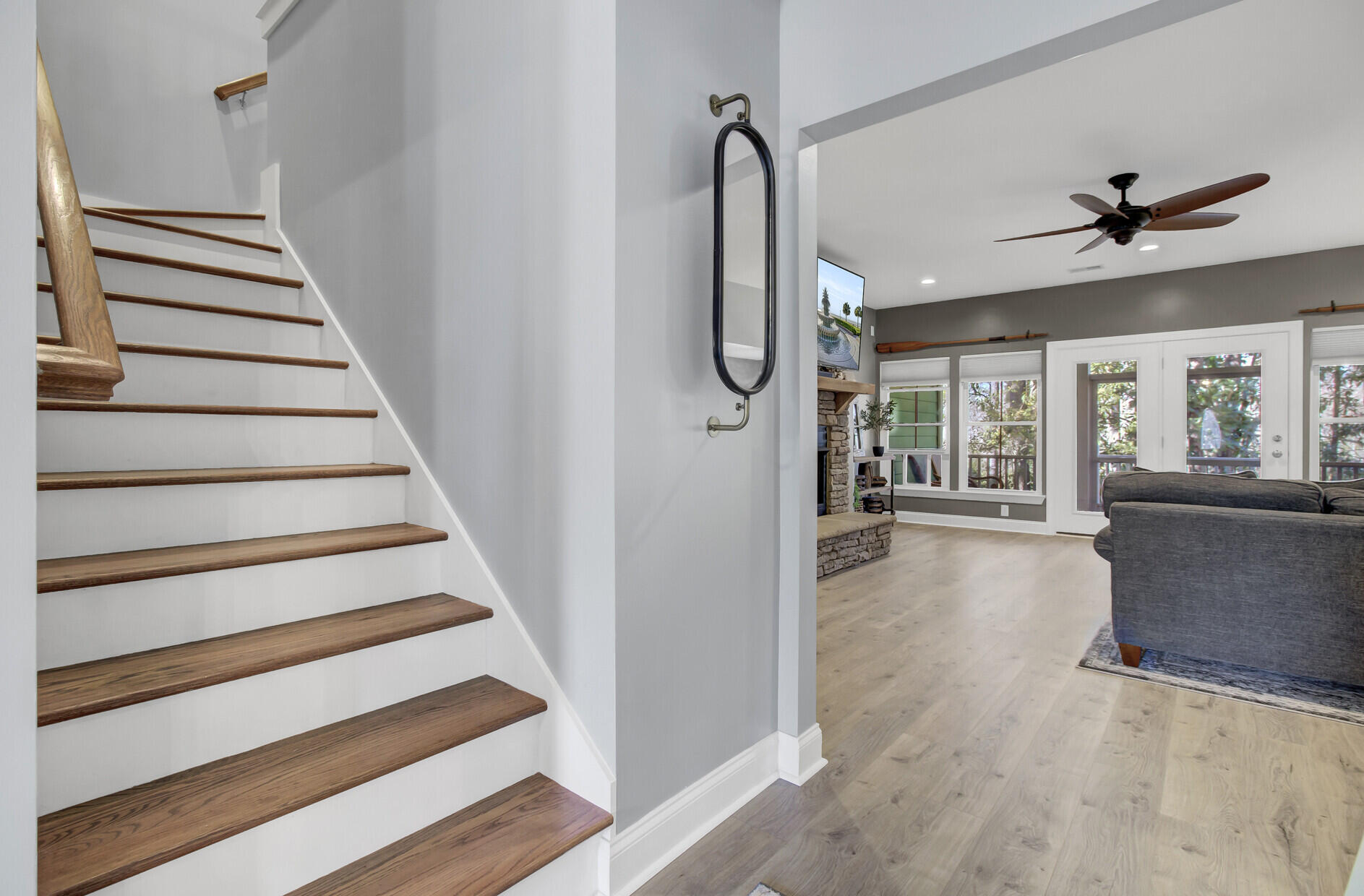 2516 Charter Oaks Drive