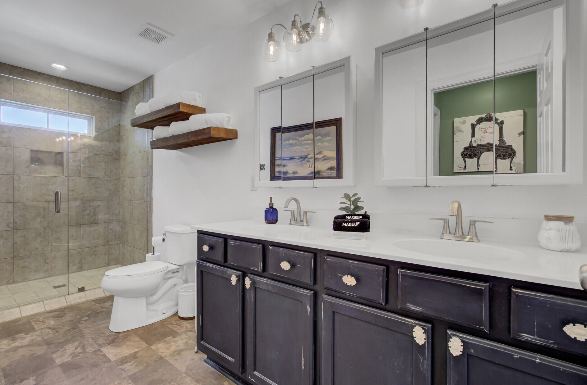 2516 Charter Oaks Drive