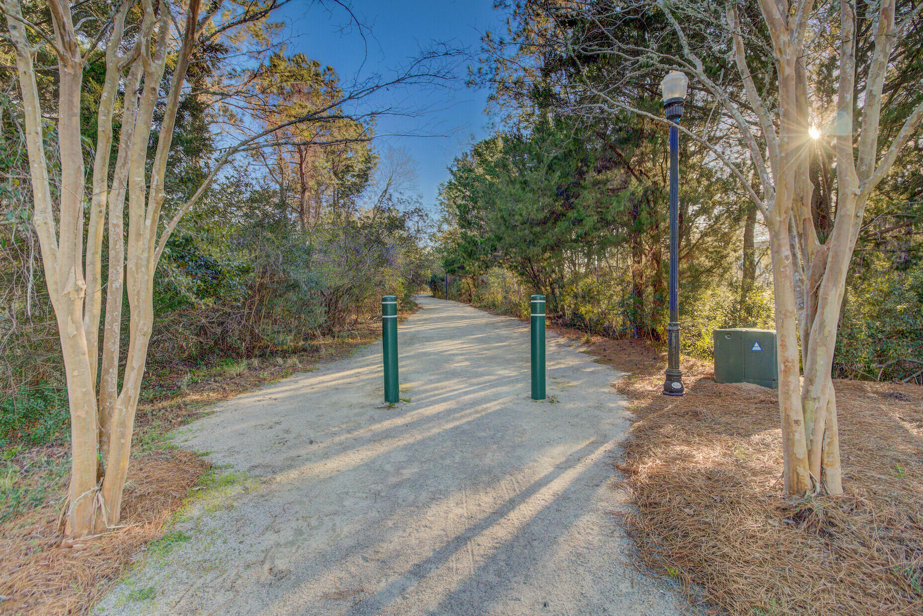 2516 Charter Oaks Drive