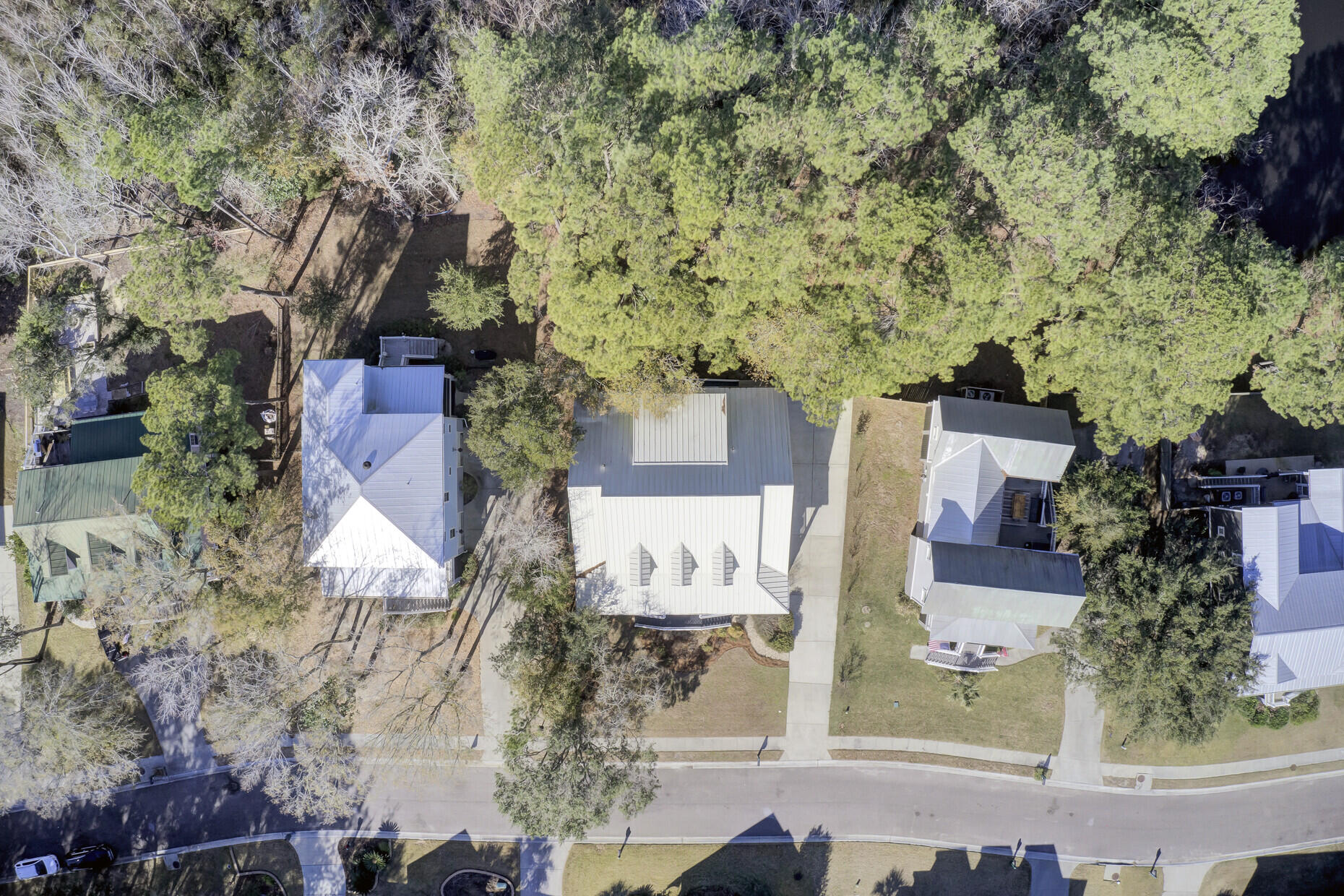 2516 Charter Oaks Drive