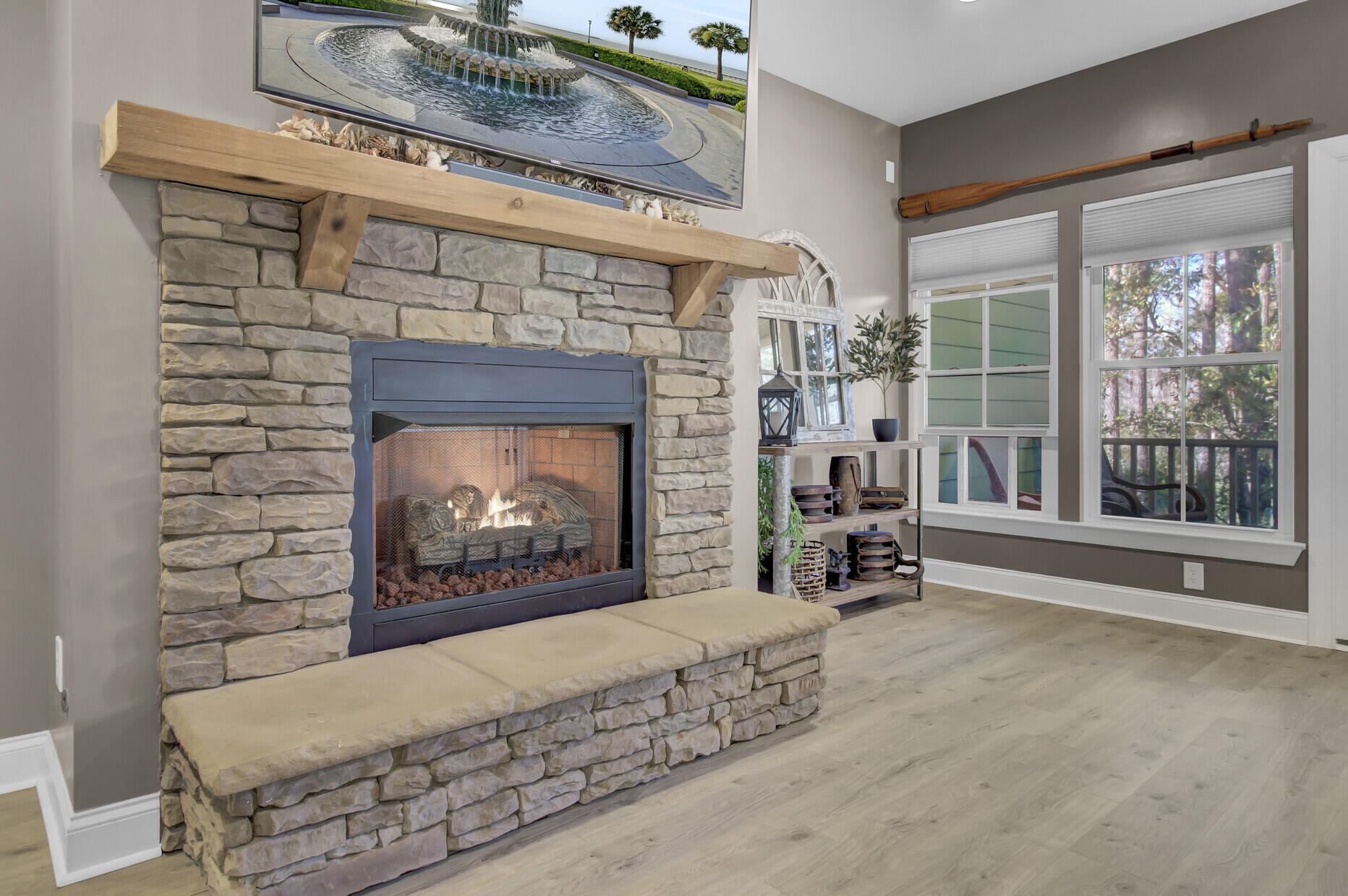 2516 Charter Oaks Drive