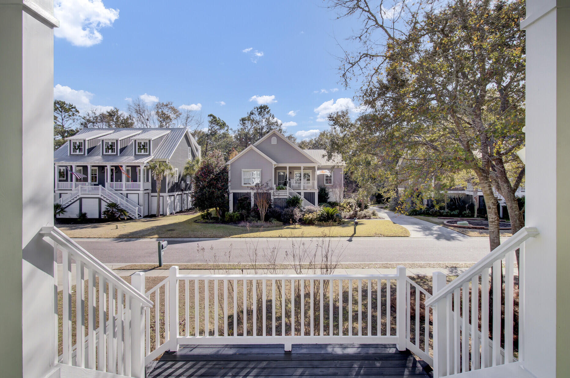 2516 Charter Oaks Drive