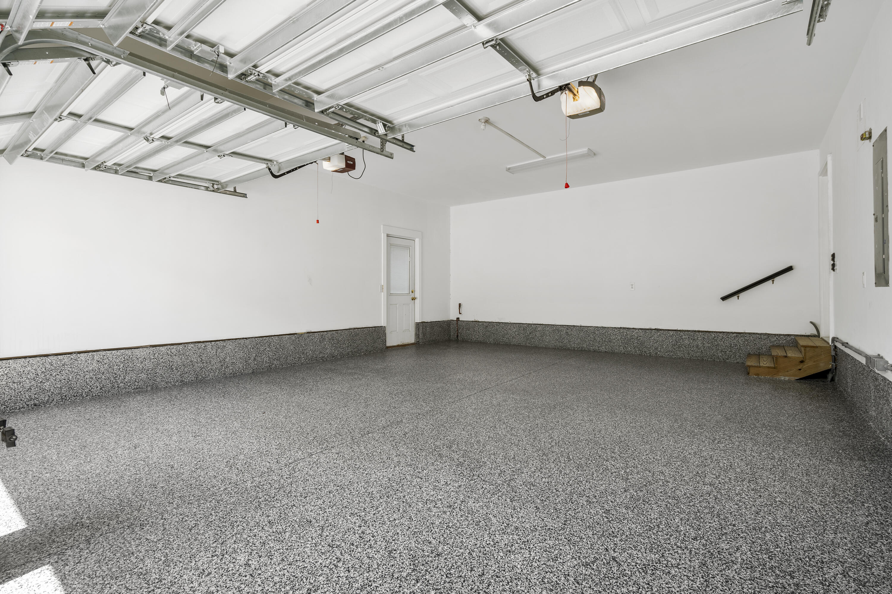 7039 Schooner Street