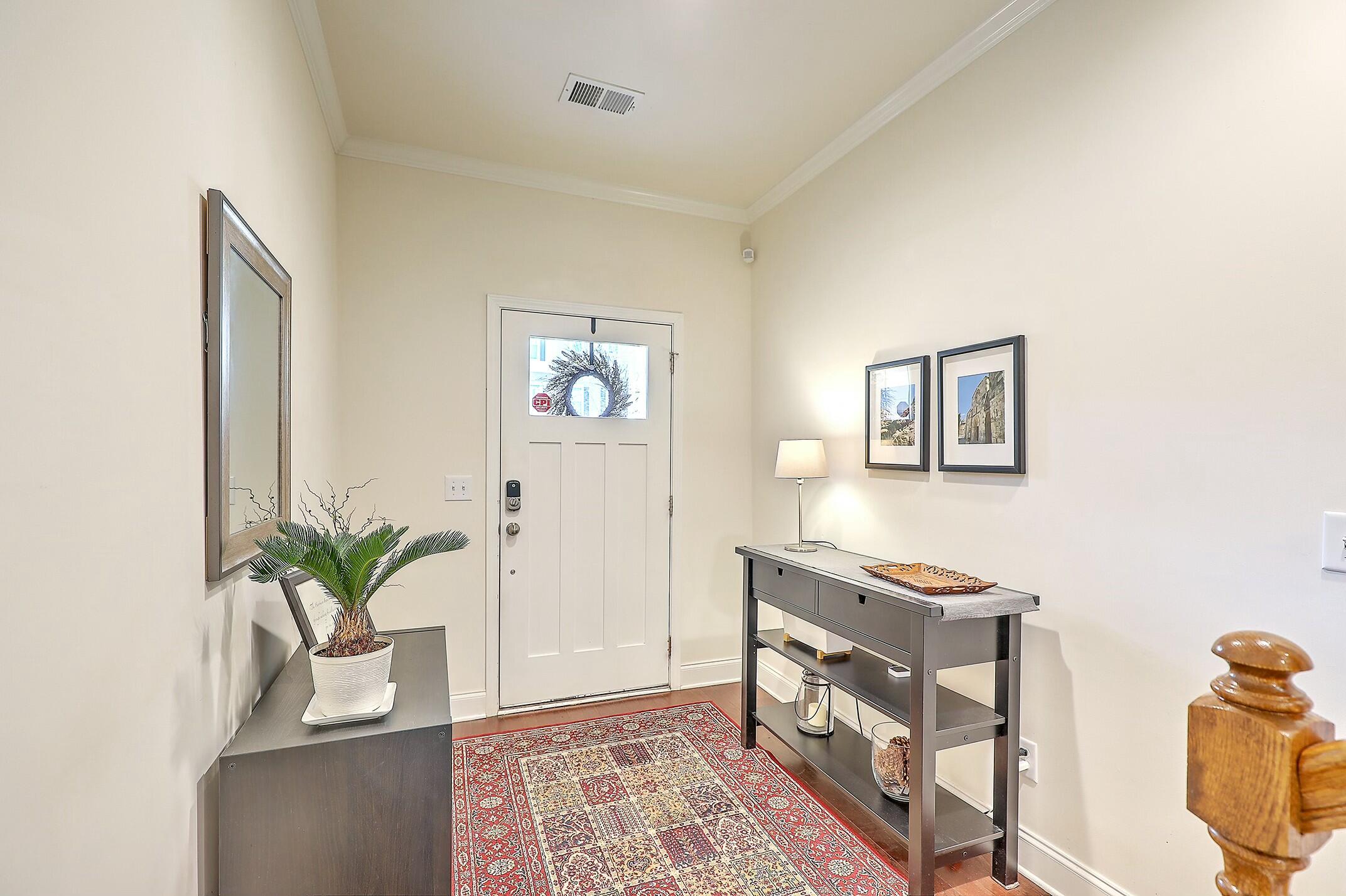 1204 Dingle Road