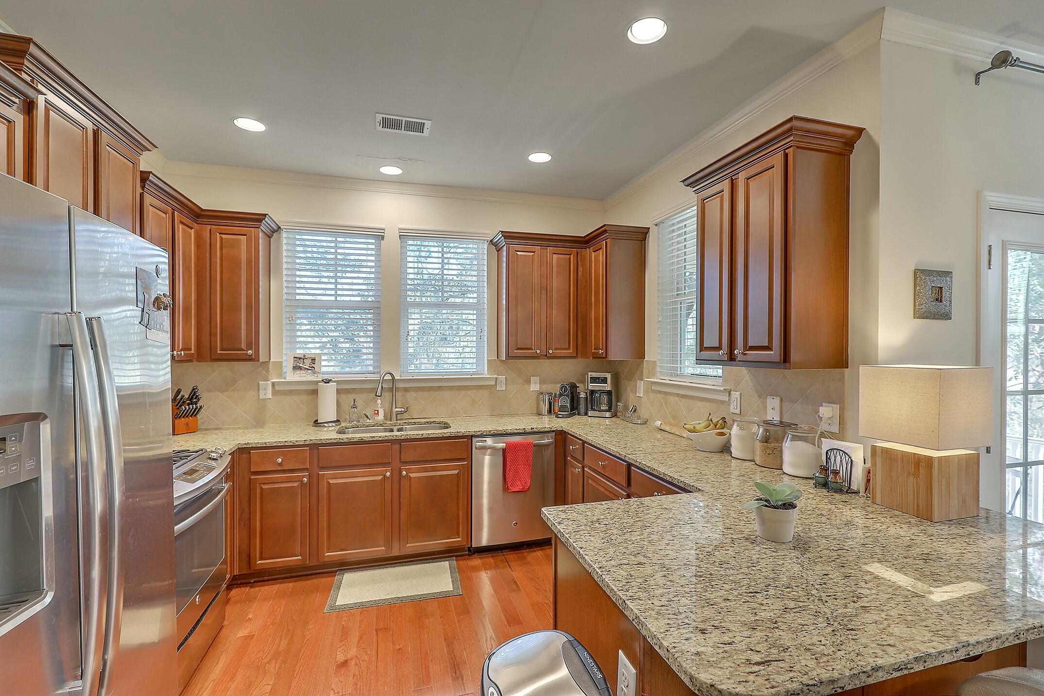 1204 Dingle Road