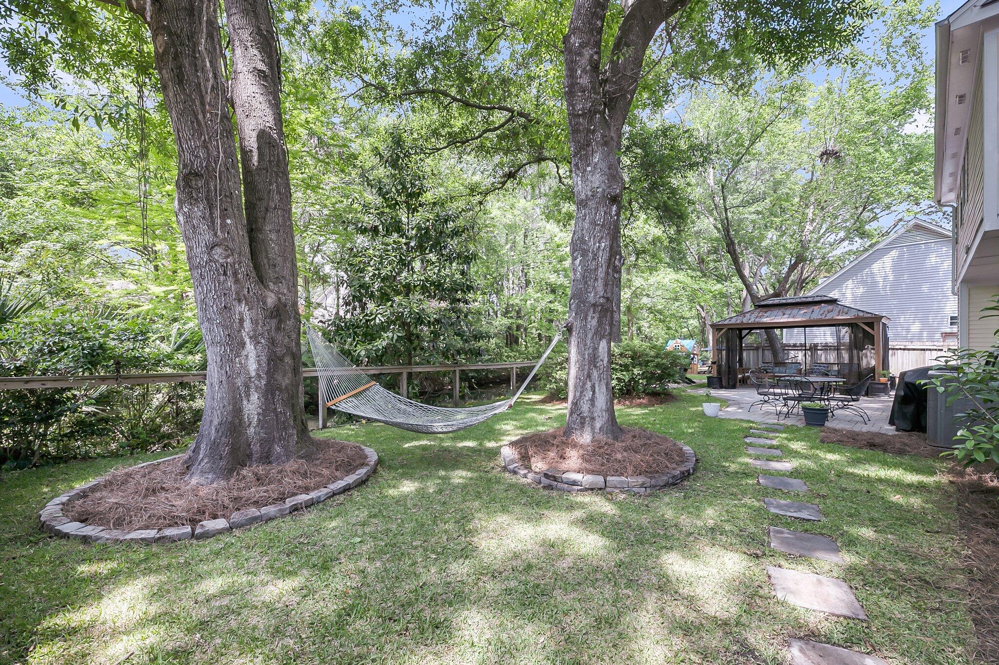 1938 Oak Tree Lane