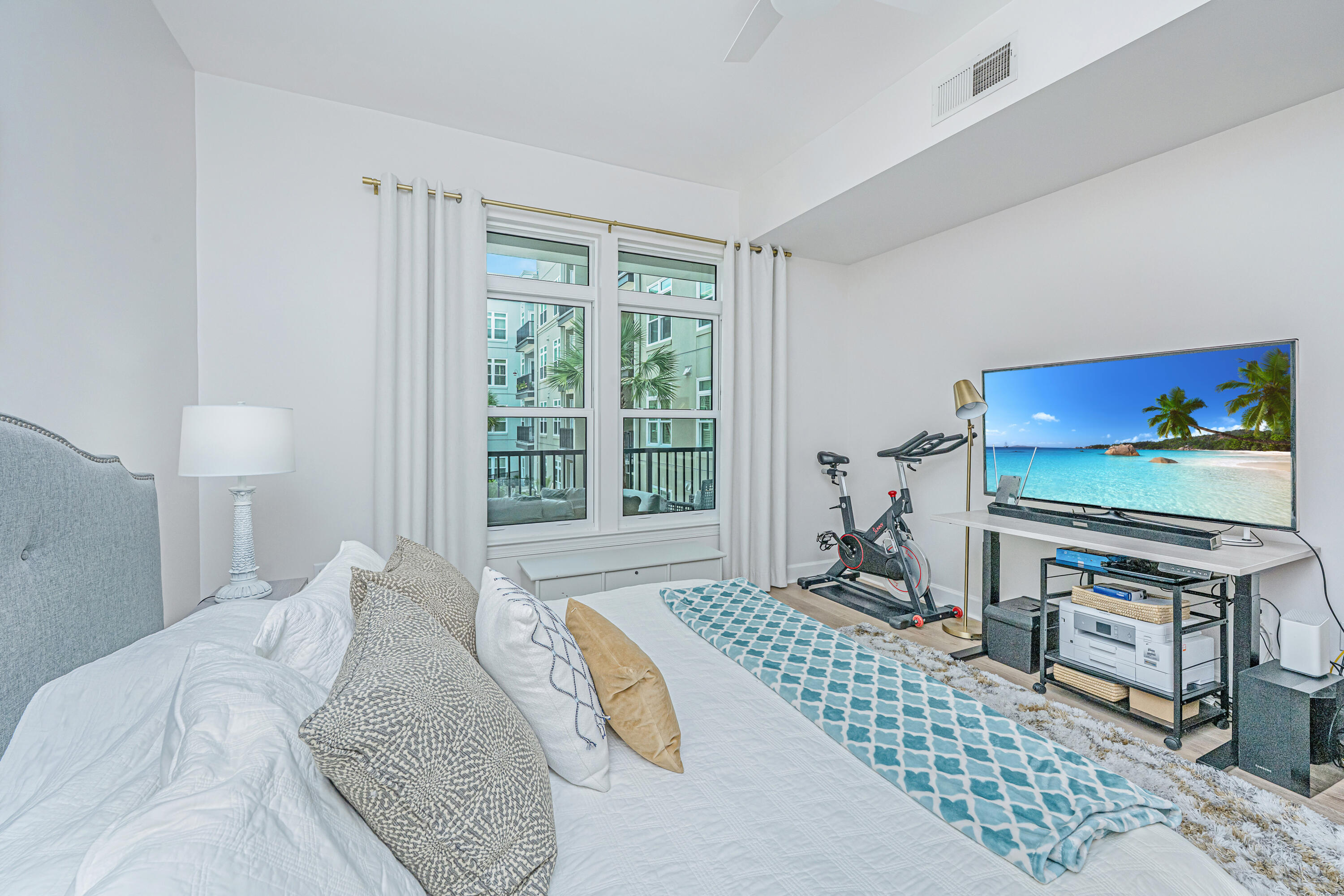 145 Pier View Street # 214