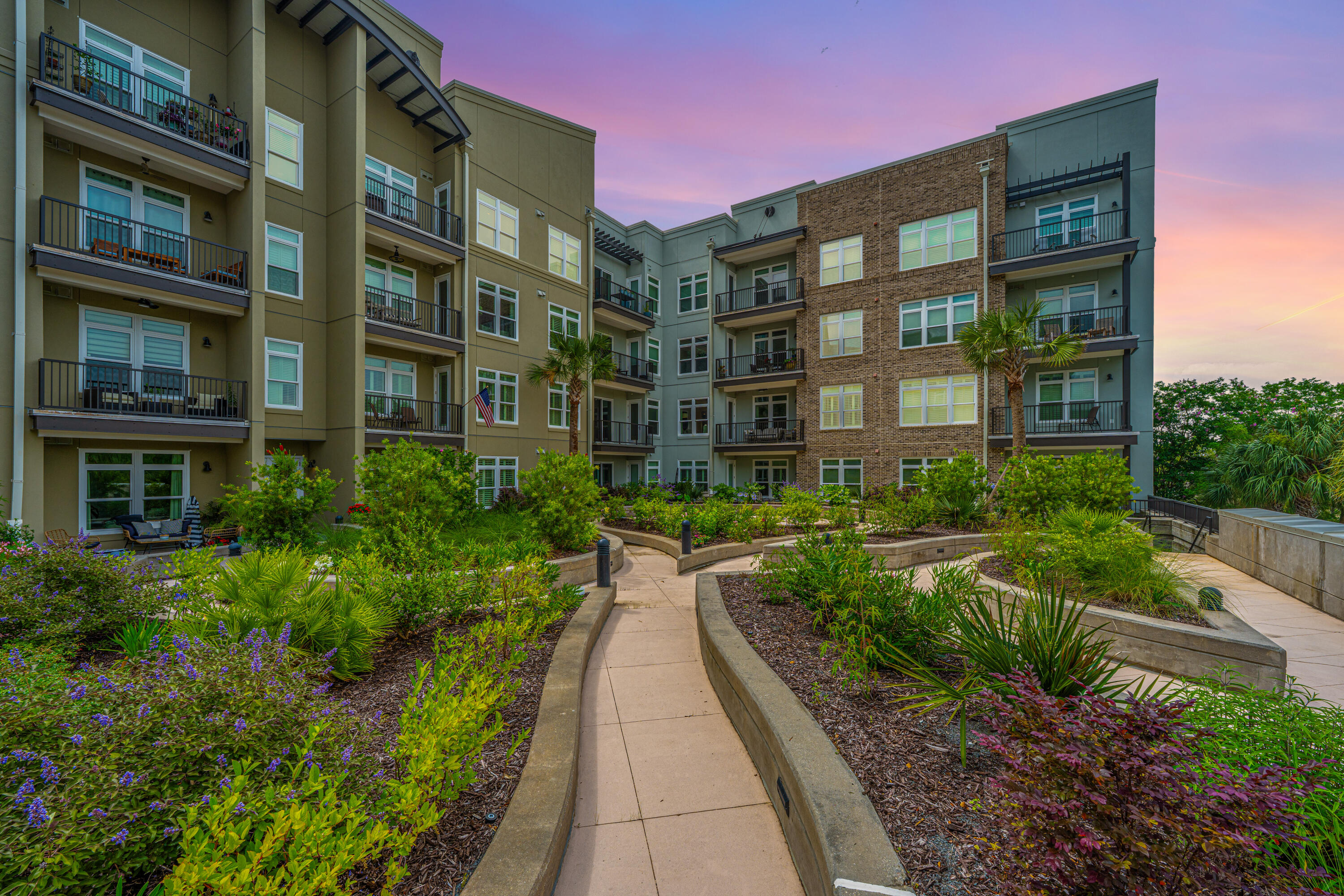 145 Pier View Street # 214