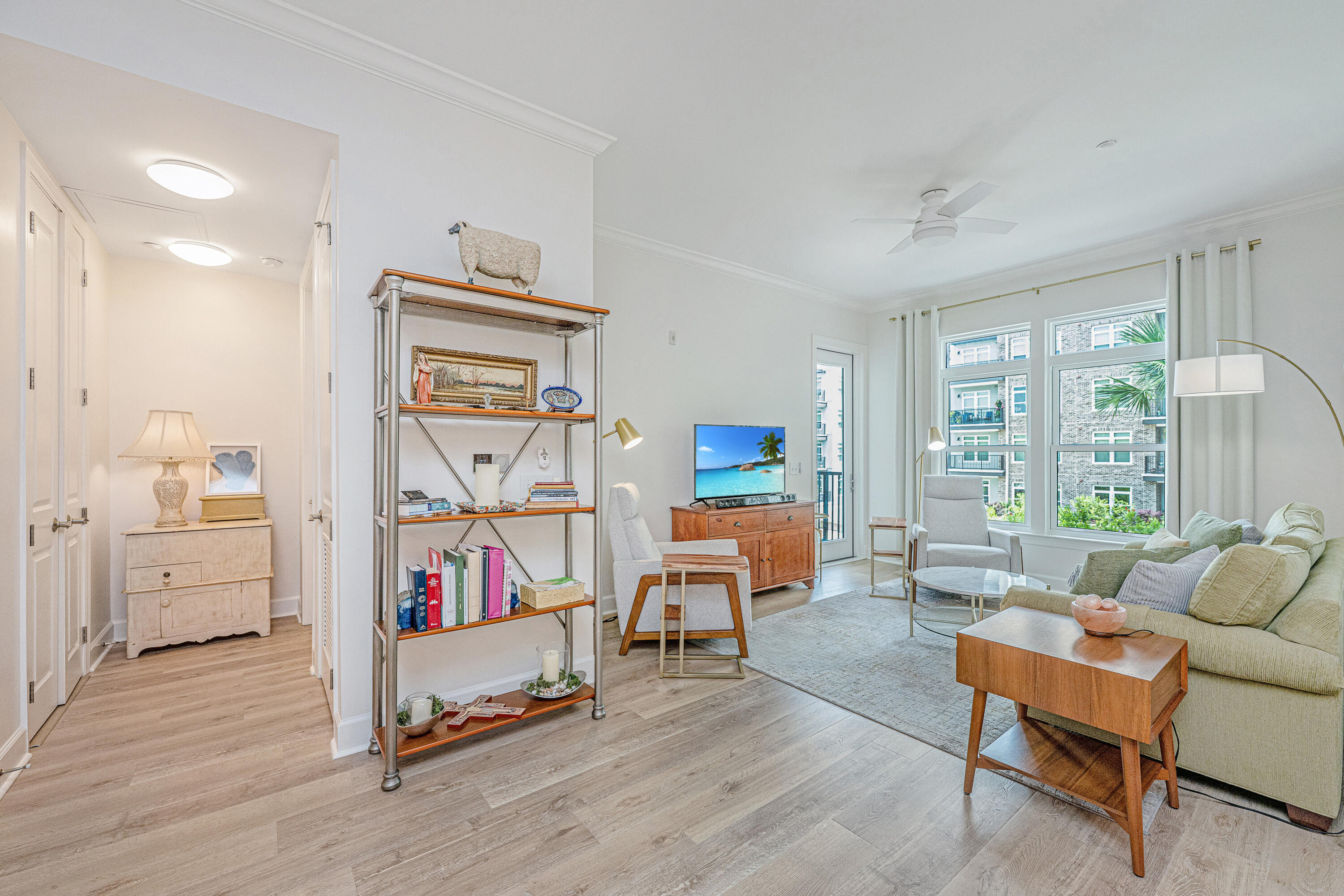 145 Pier View Street # 214