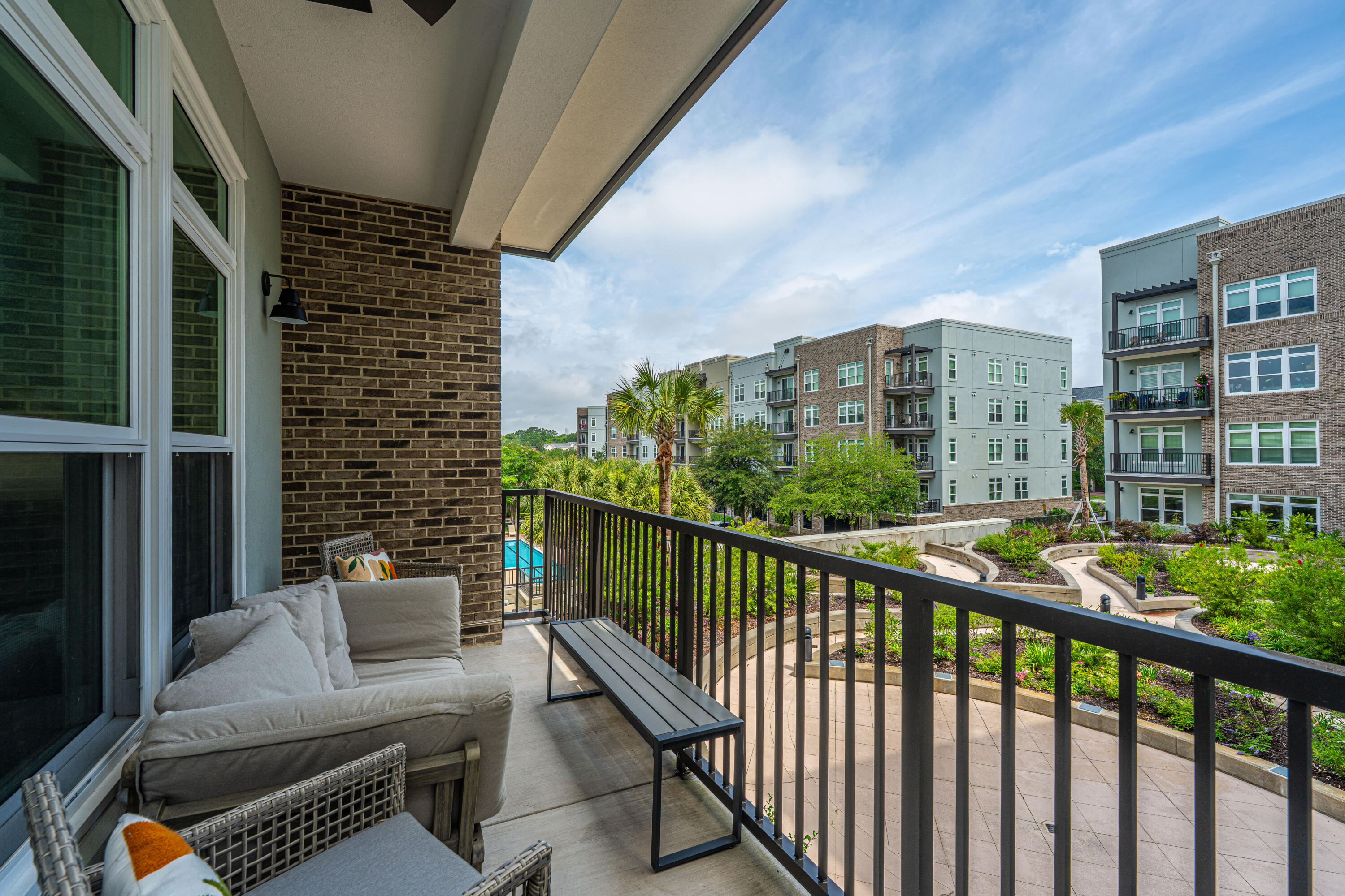 145 Pier View Street # 214