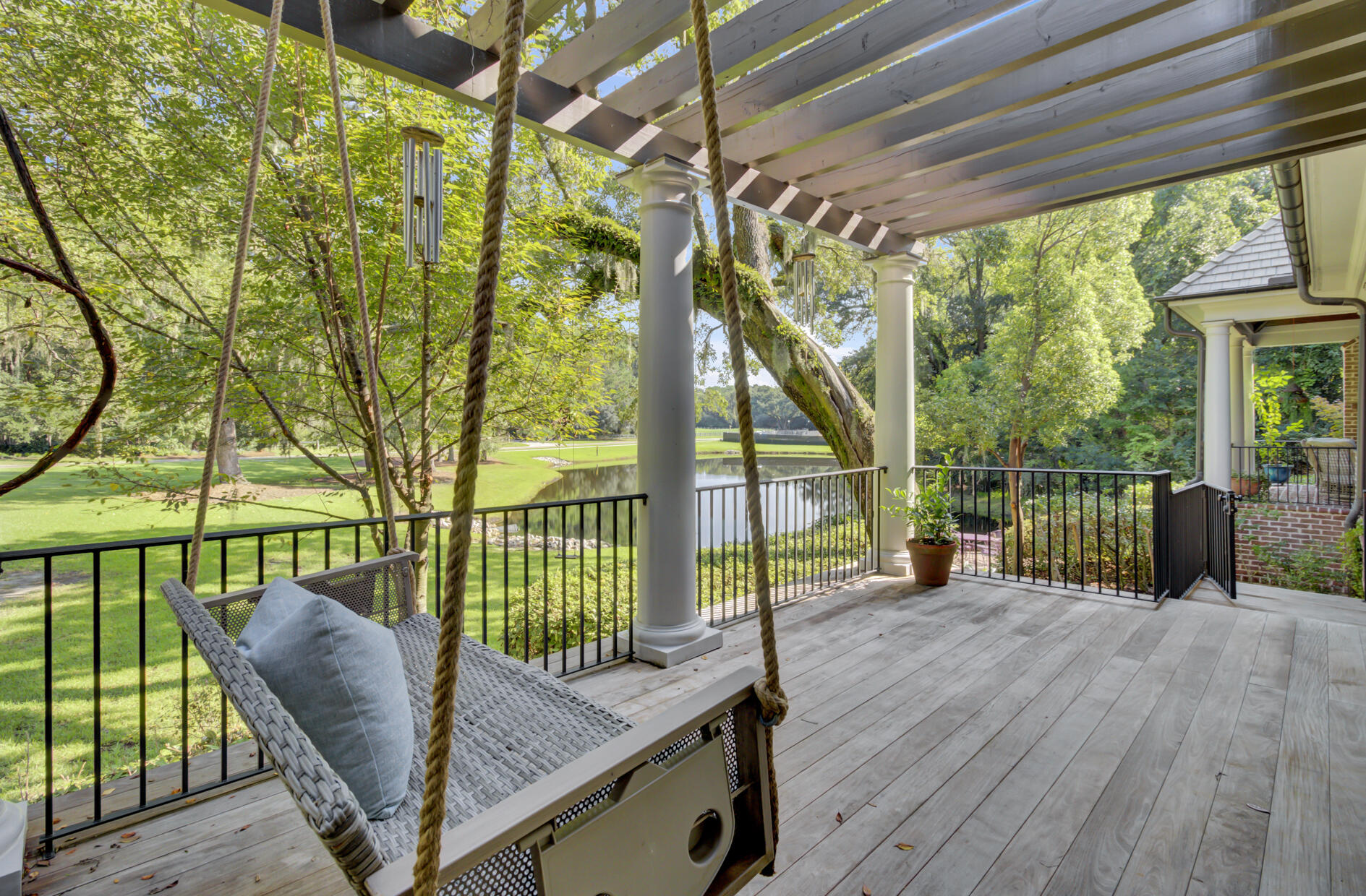 290 Delahow Street