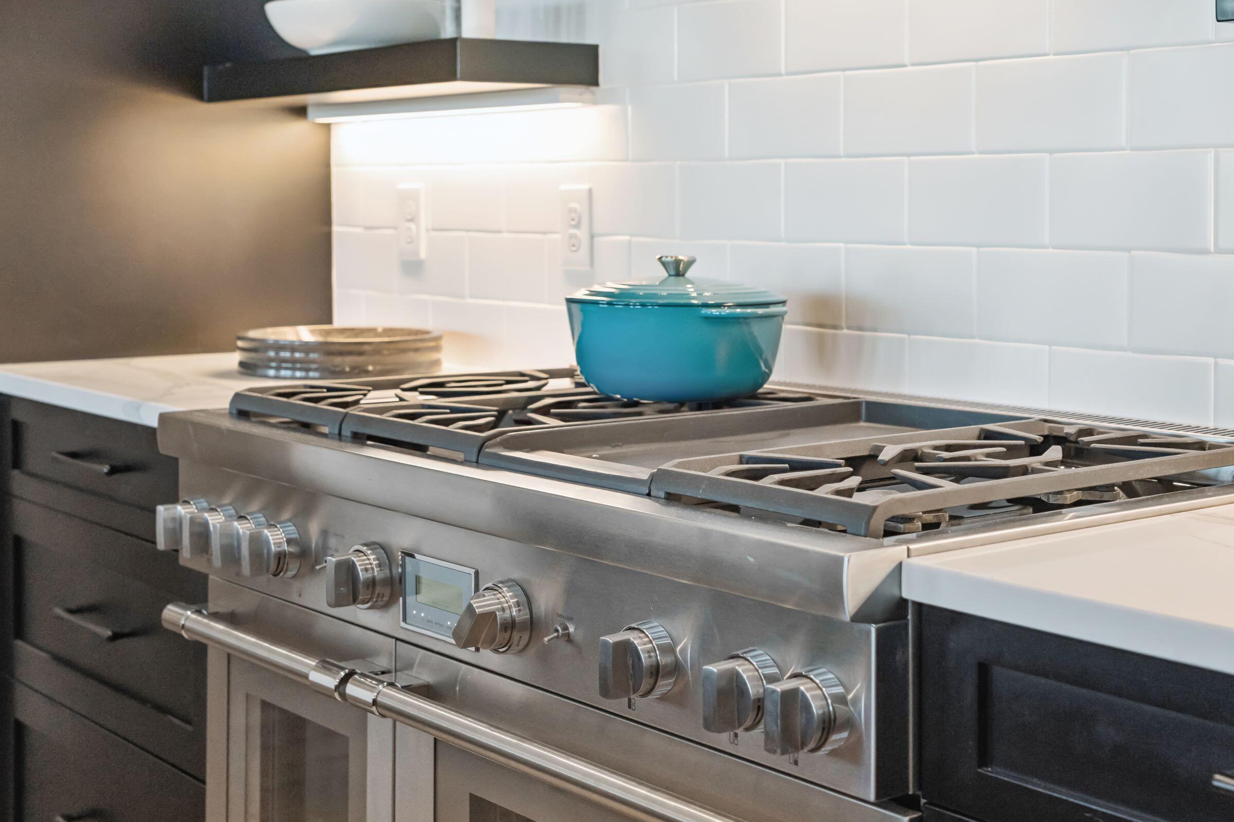 600 Waterman Street # 732