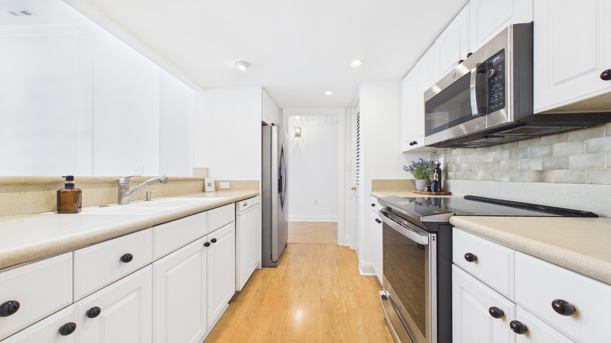 109 E Bay Street # 2d