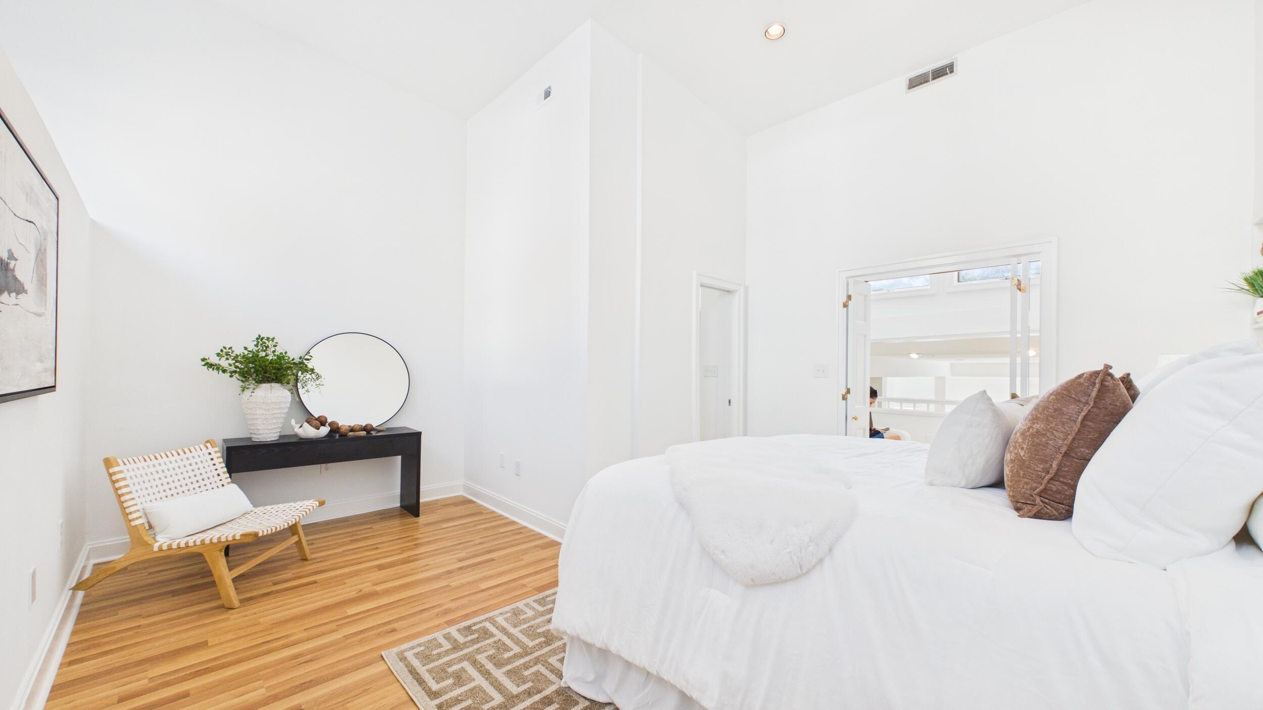 109 E Bay Street # 2d
