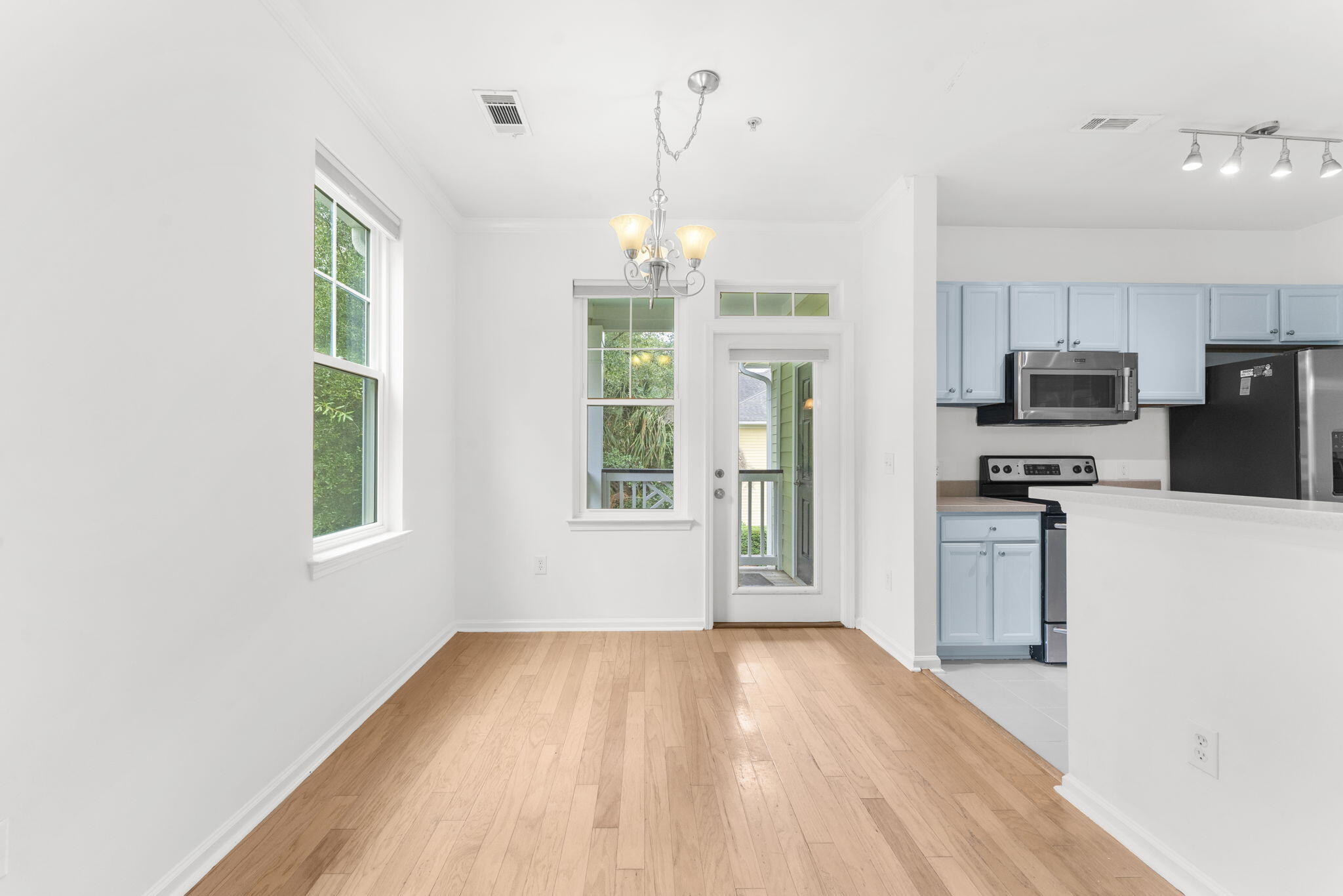 1225 Blakeway Street # 1601