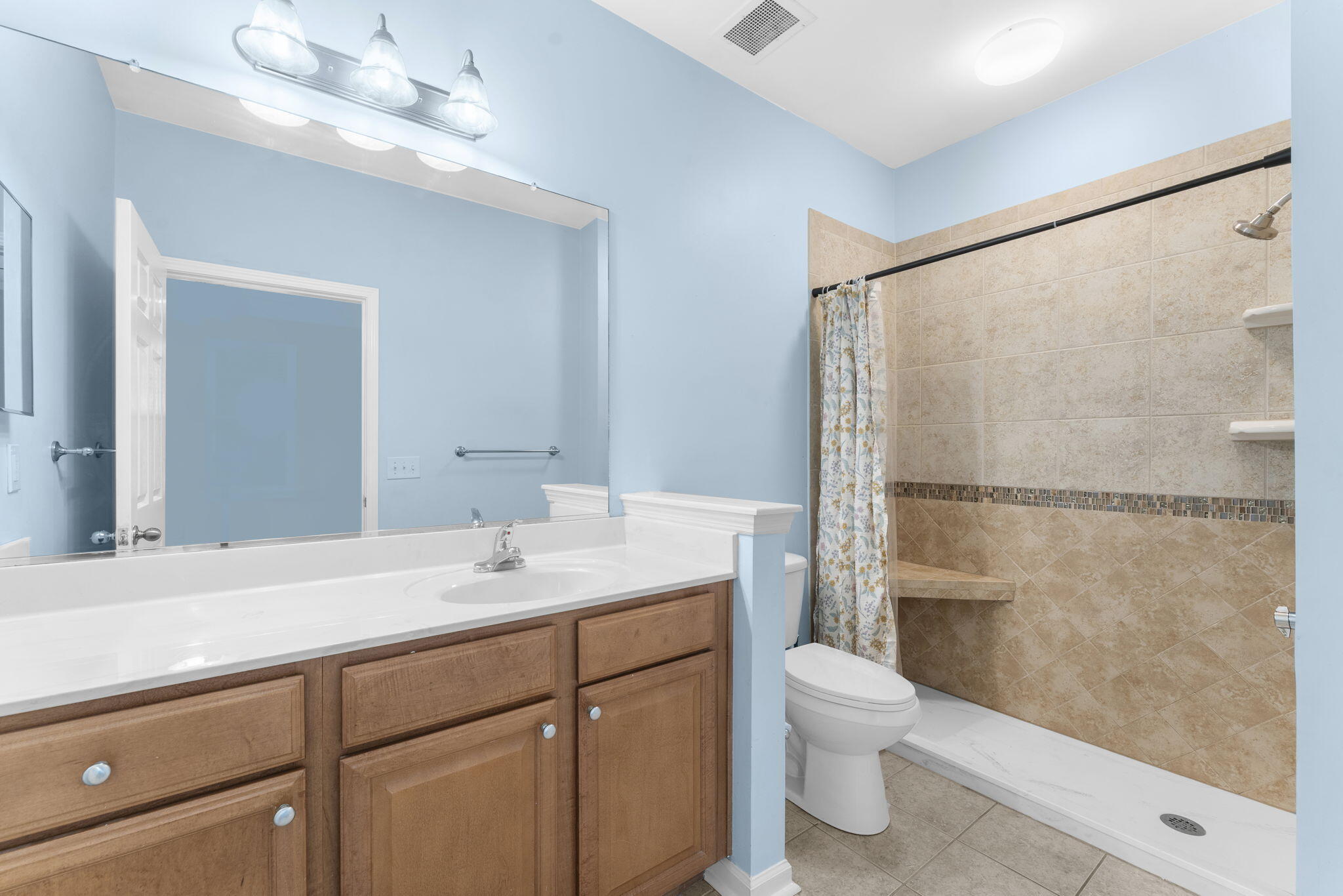 1225 Blakeway Street # 1601