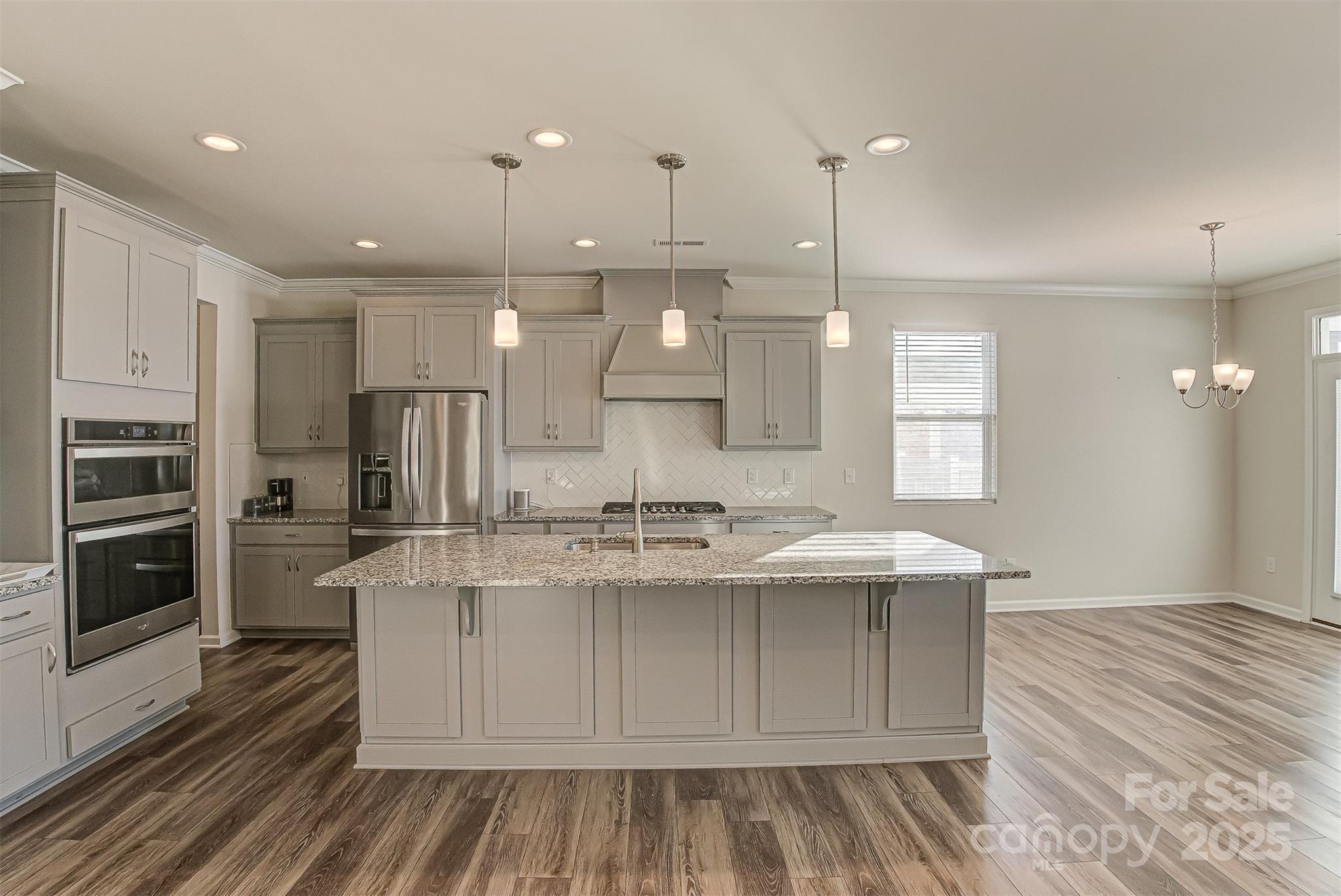 17030 Carolina Pine Row