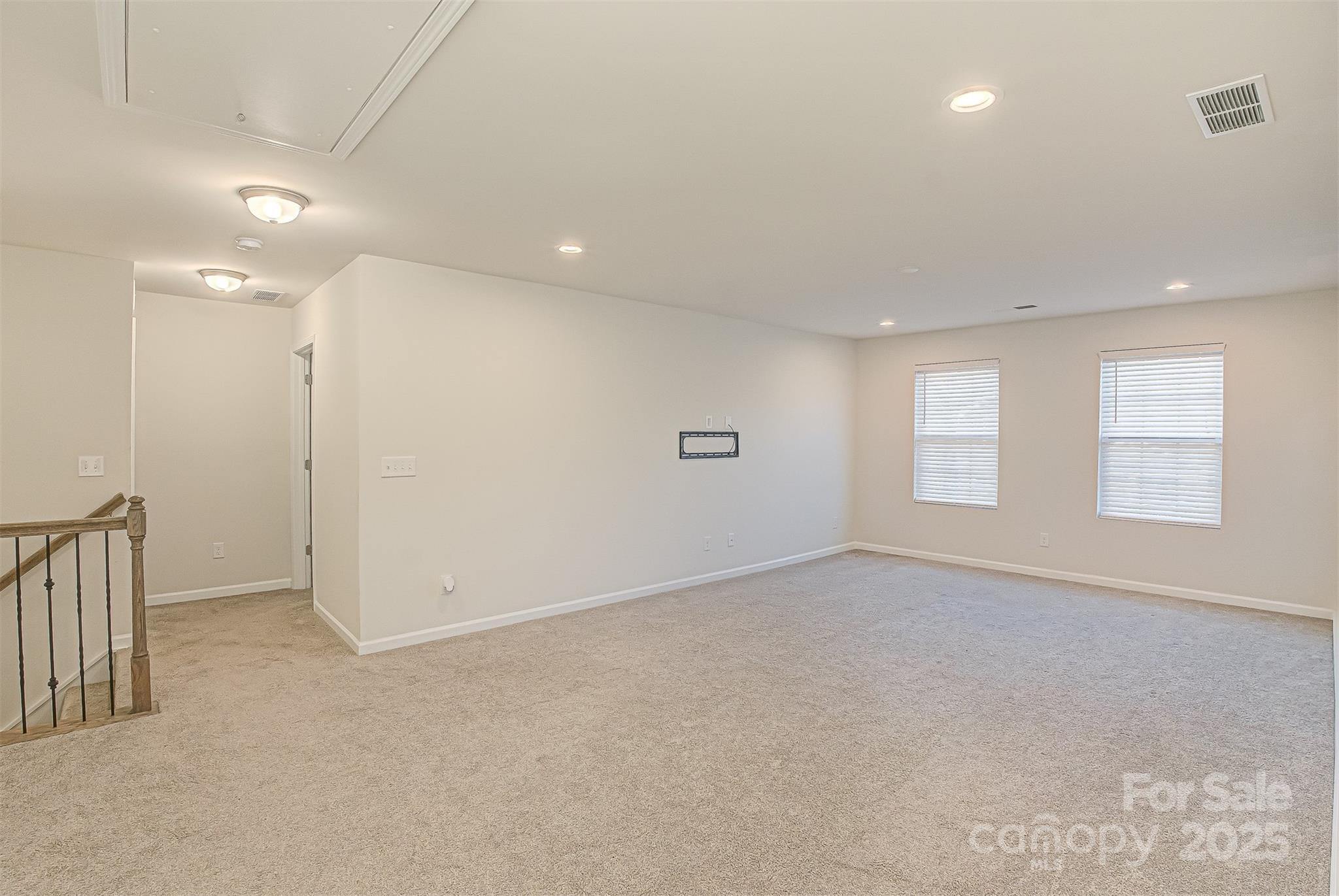 17030 Carolina Pine Row