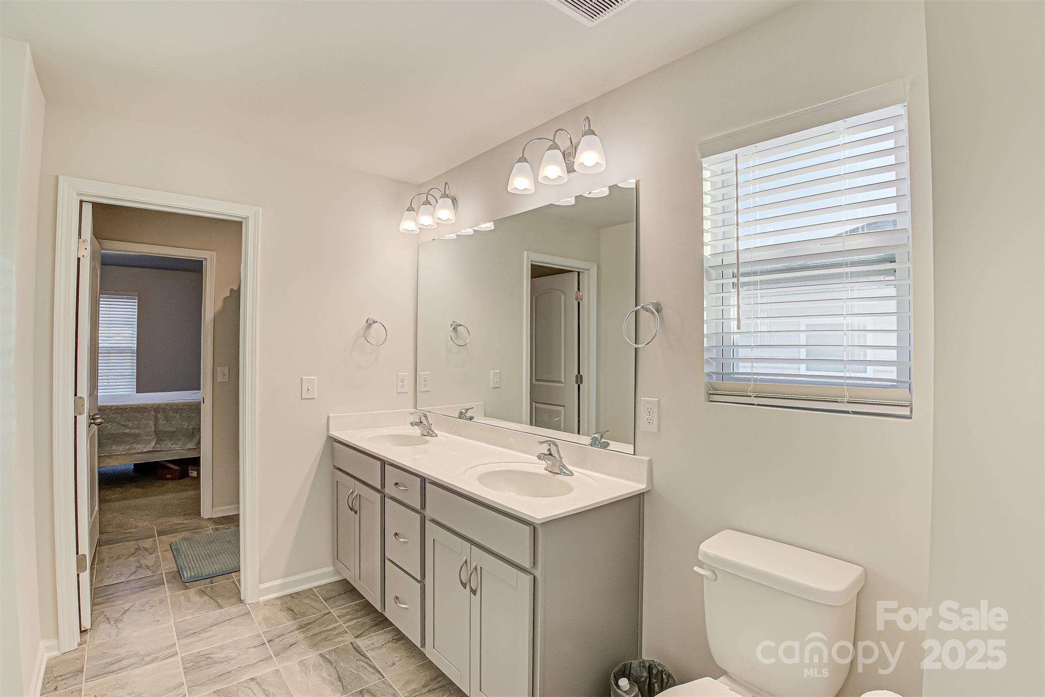 17030 Carolina Pine Row