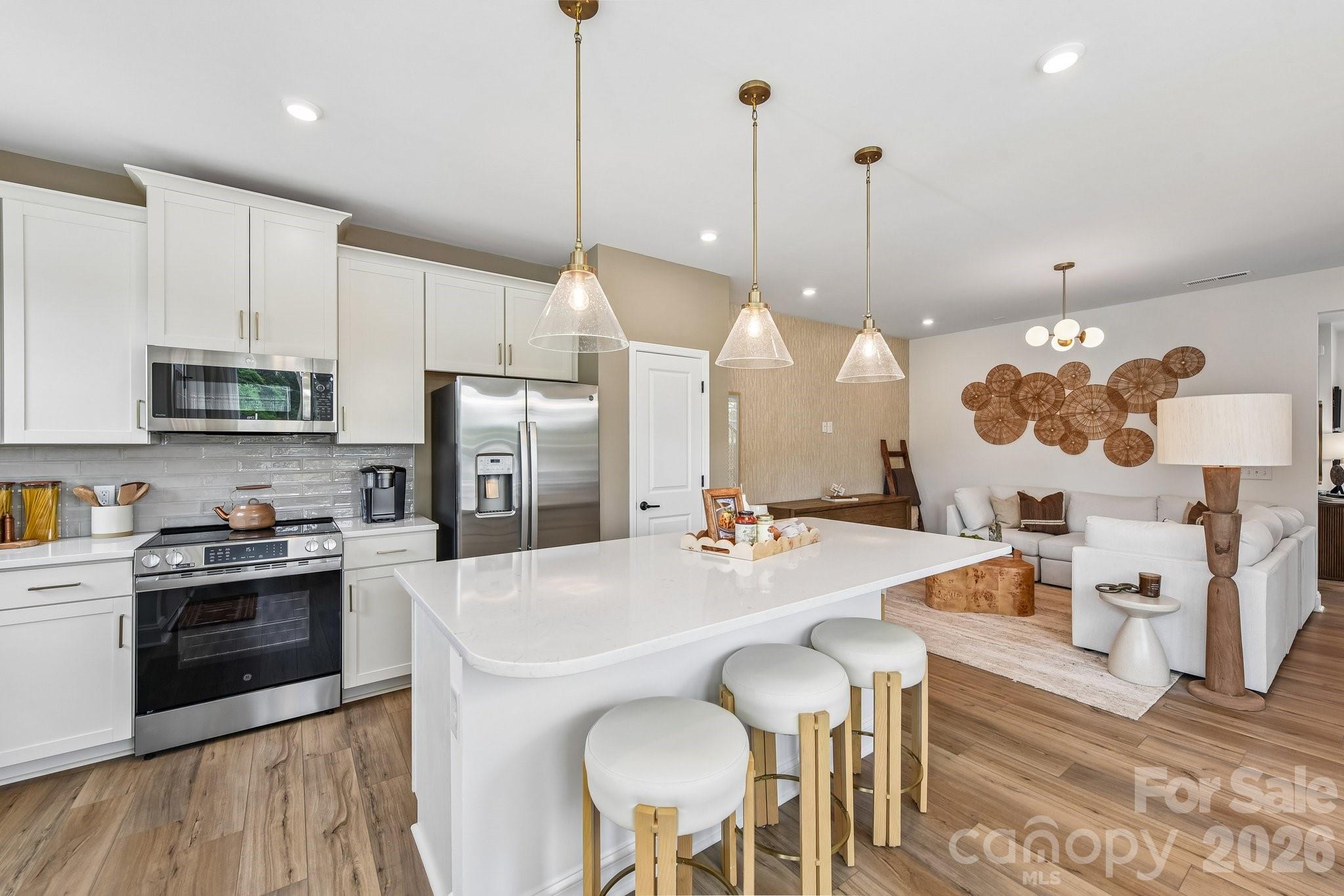 5024 Asher James Lane