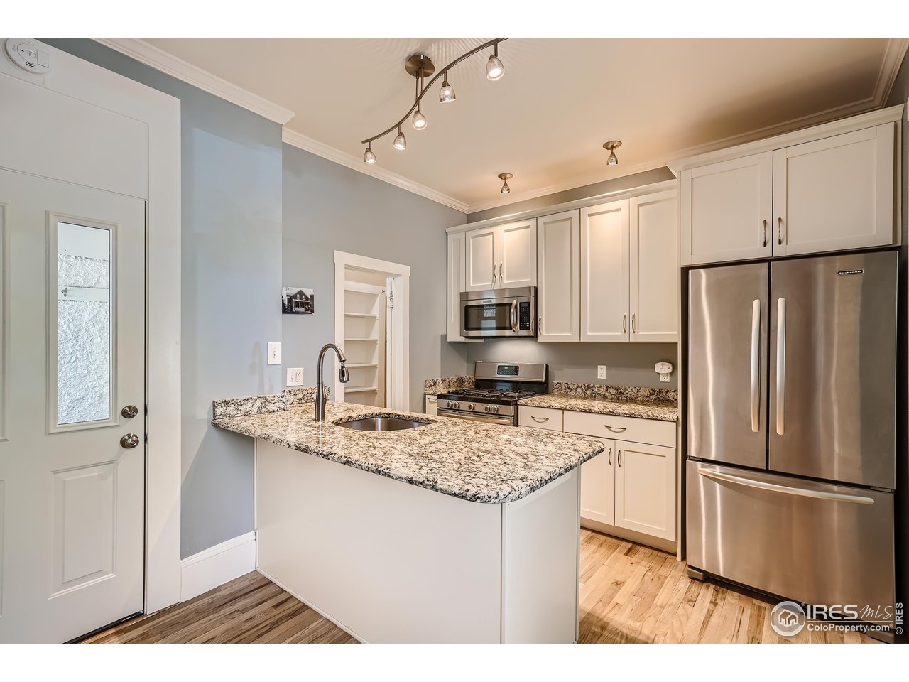 1714 Pine St A and B