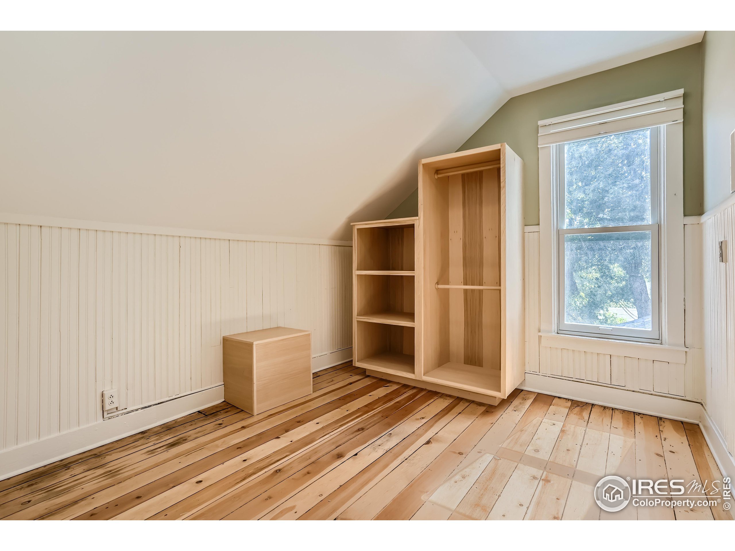 1714 Pine St A and B