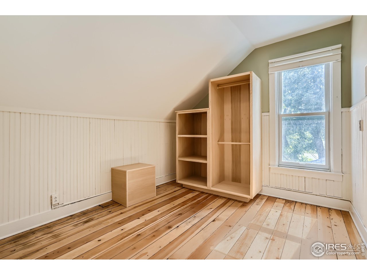 1714 Pine St A and B