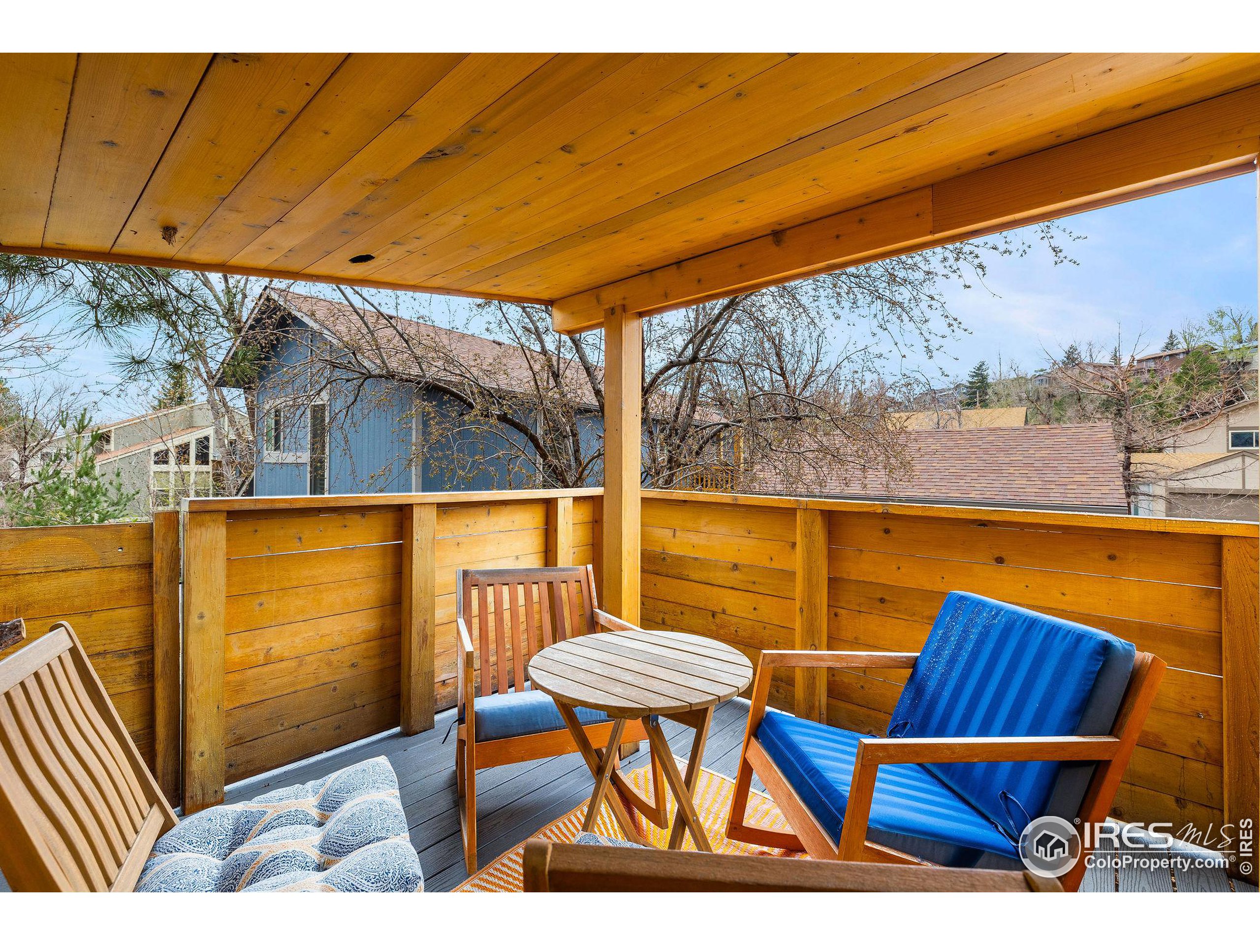 1095 Tantra Park Cir