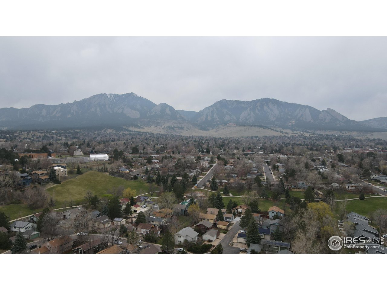 1095 Tantra Park Cir