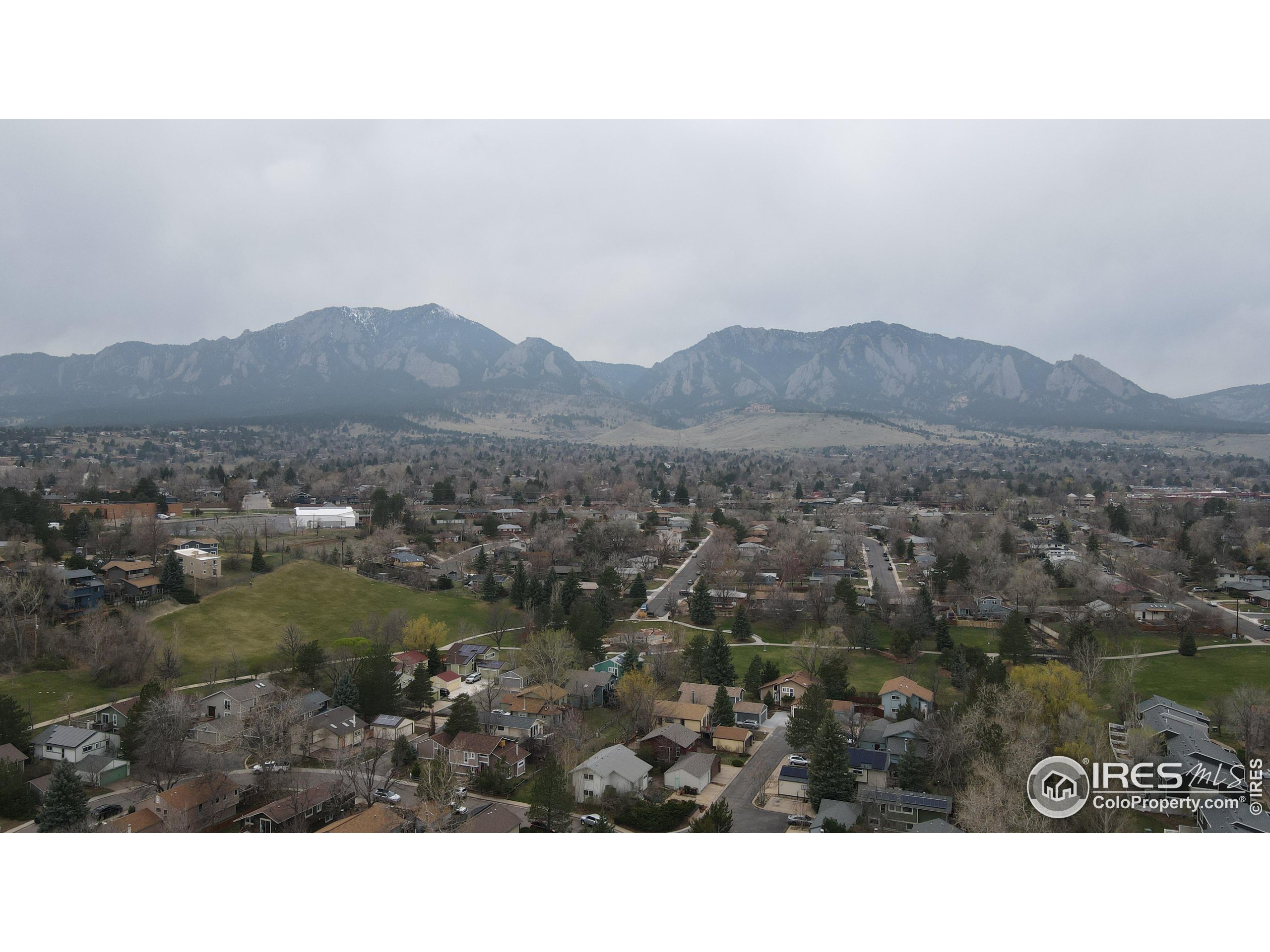 1095 Tantra Park Cir