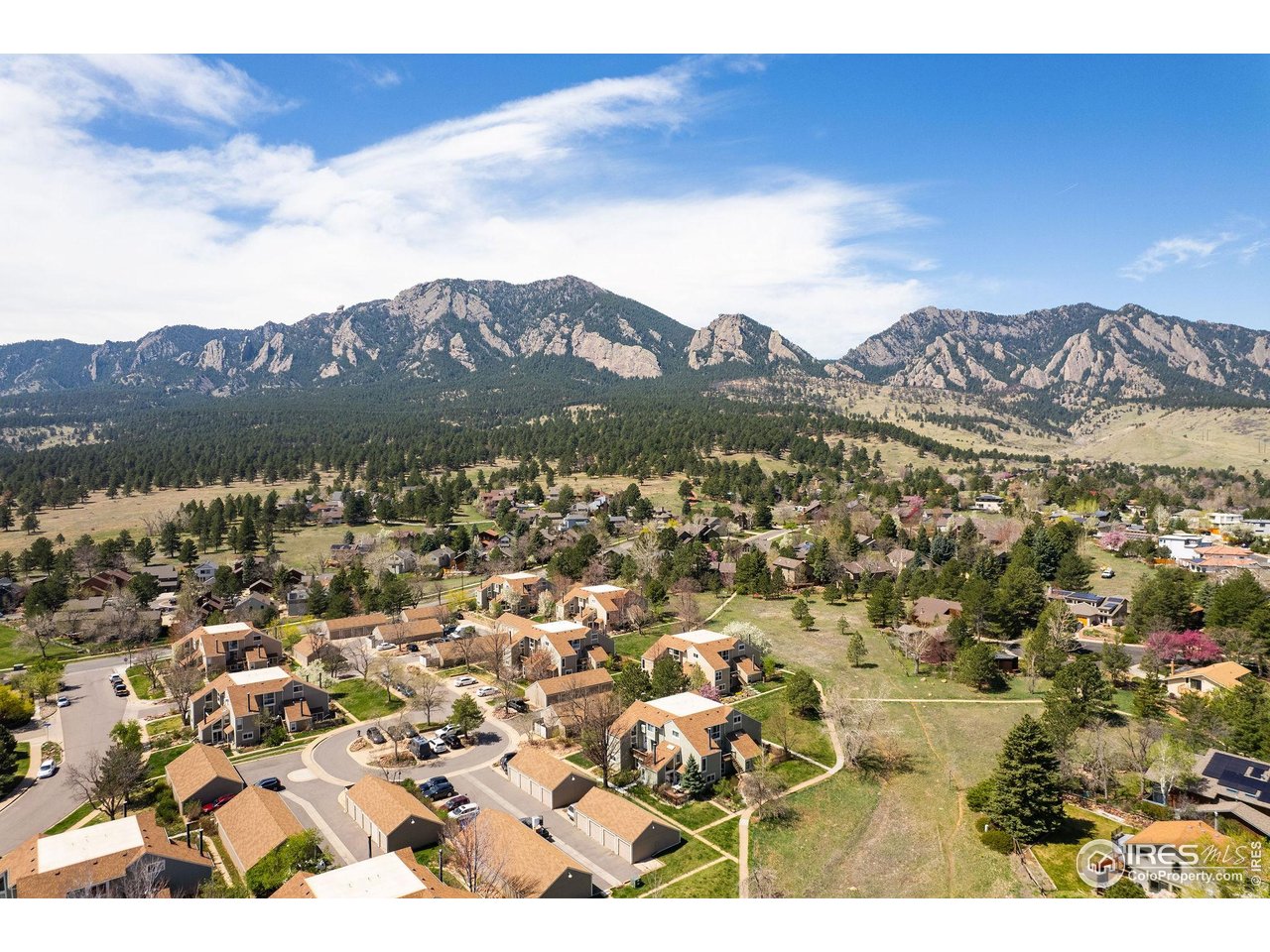 3135 Redstone Ln #E5