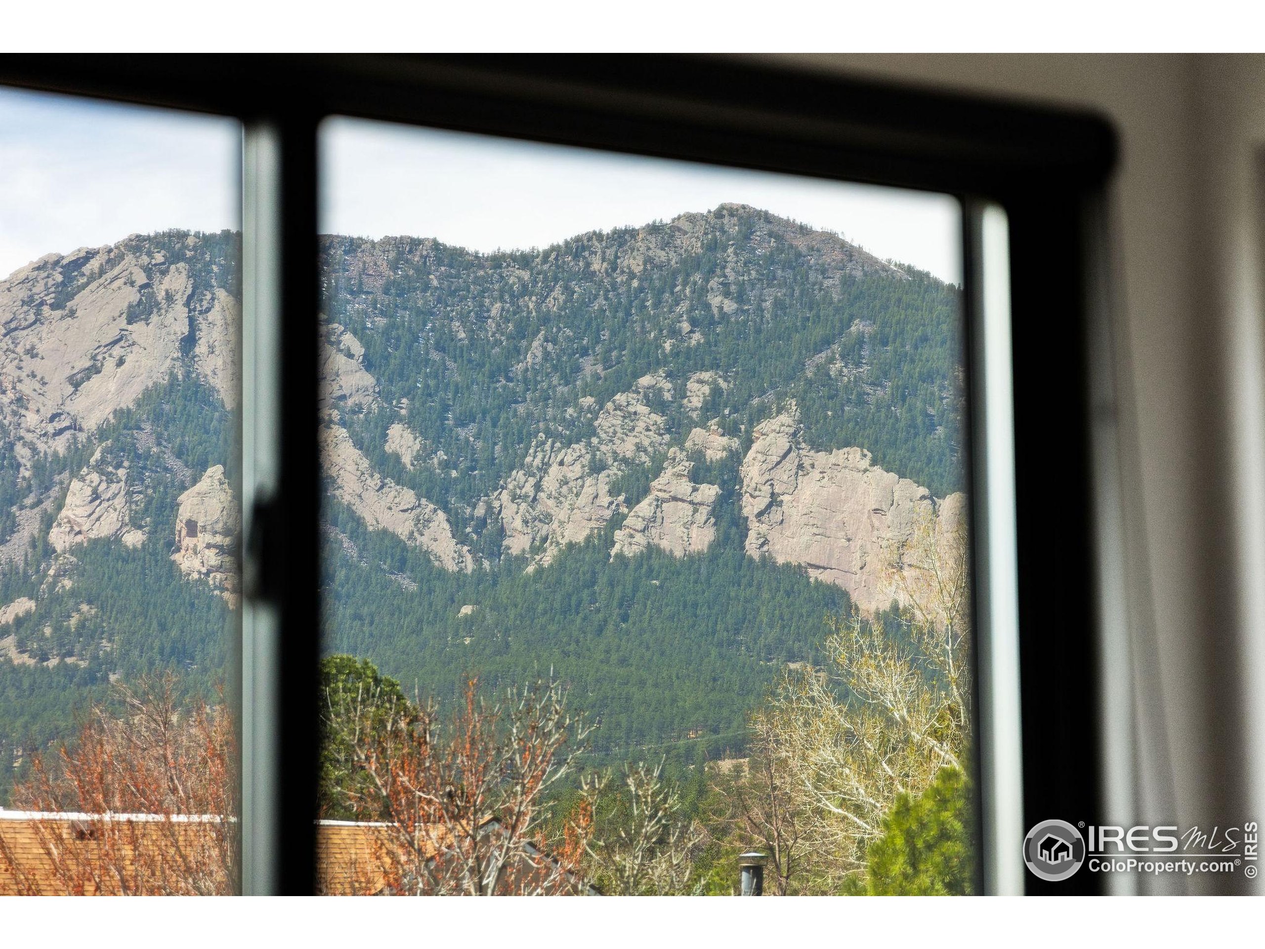 3135 Redstone Ln #E5