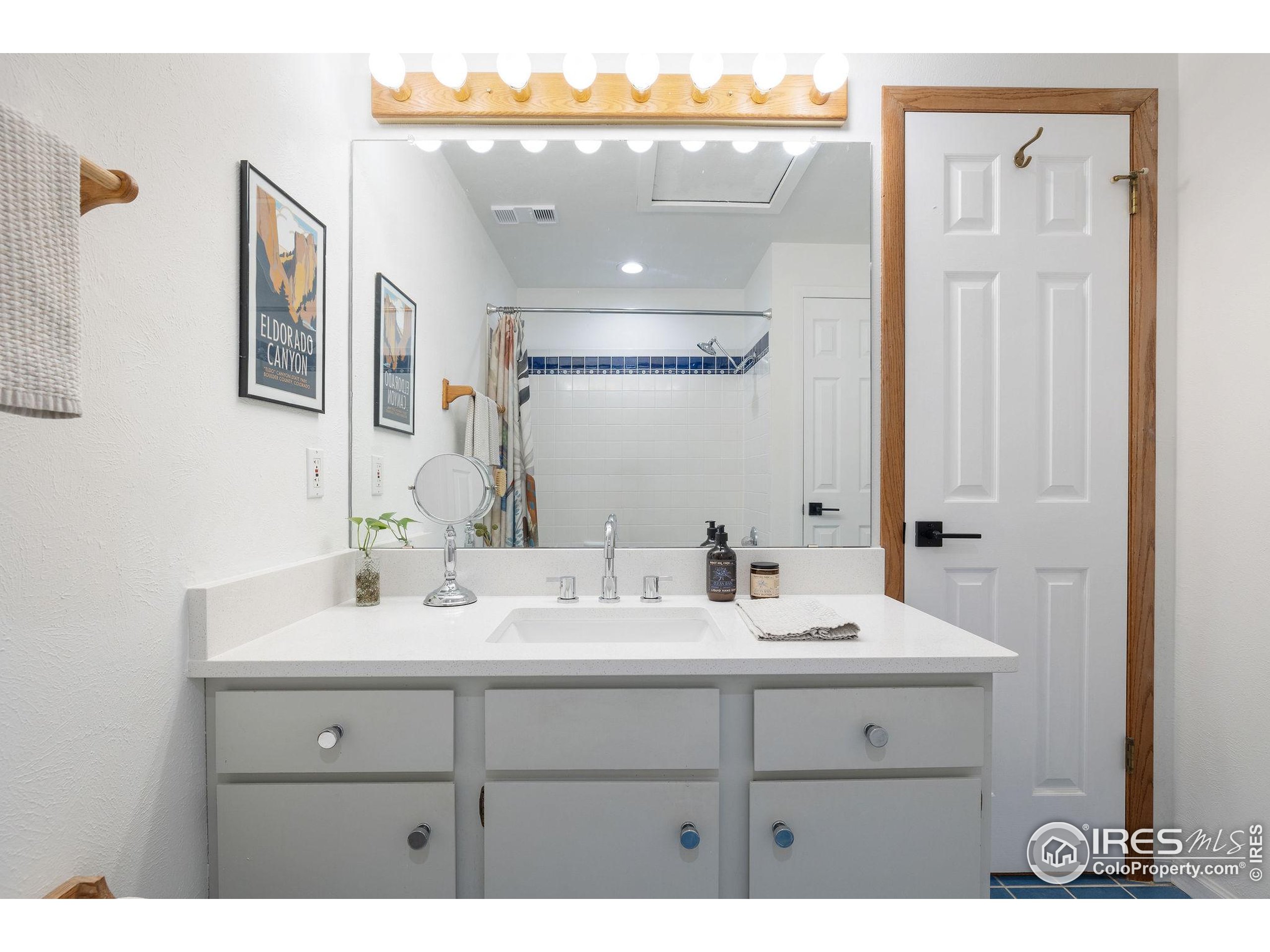 3135 Redstone Ln #E5