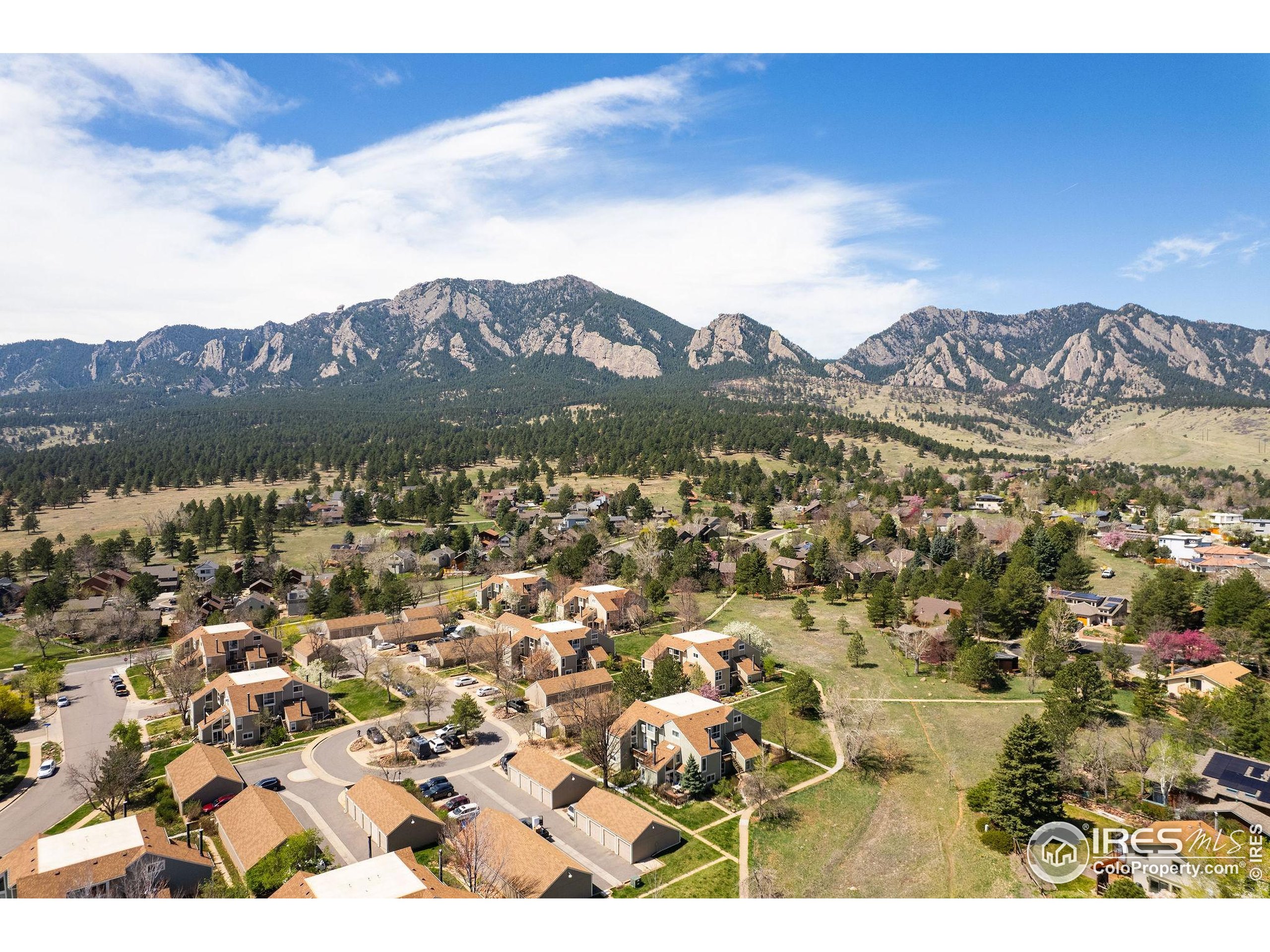 3135 Redstone Ln #E5