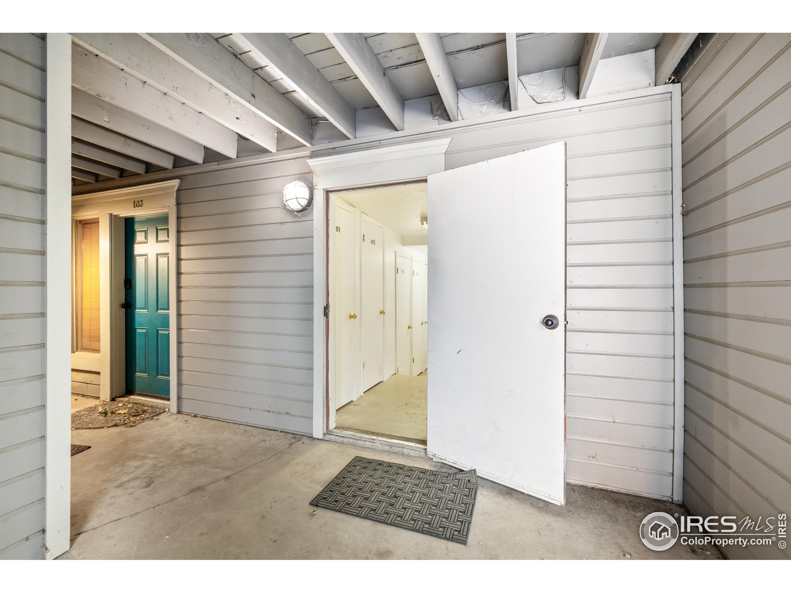 1405 Broadway #101