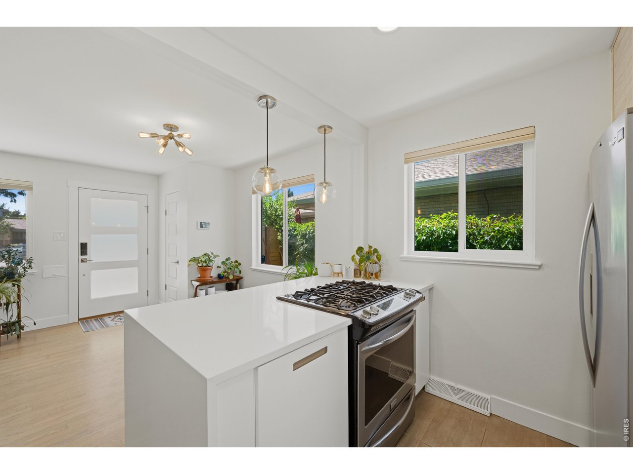 5151 E Thrill Pl
