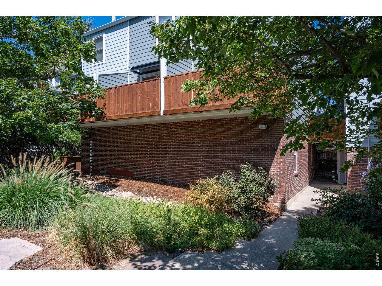 1111 Maxwell Ave 228
