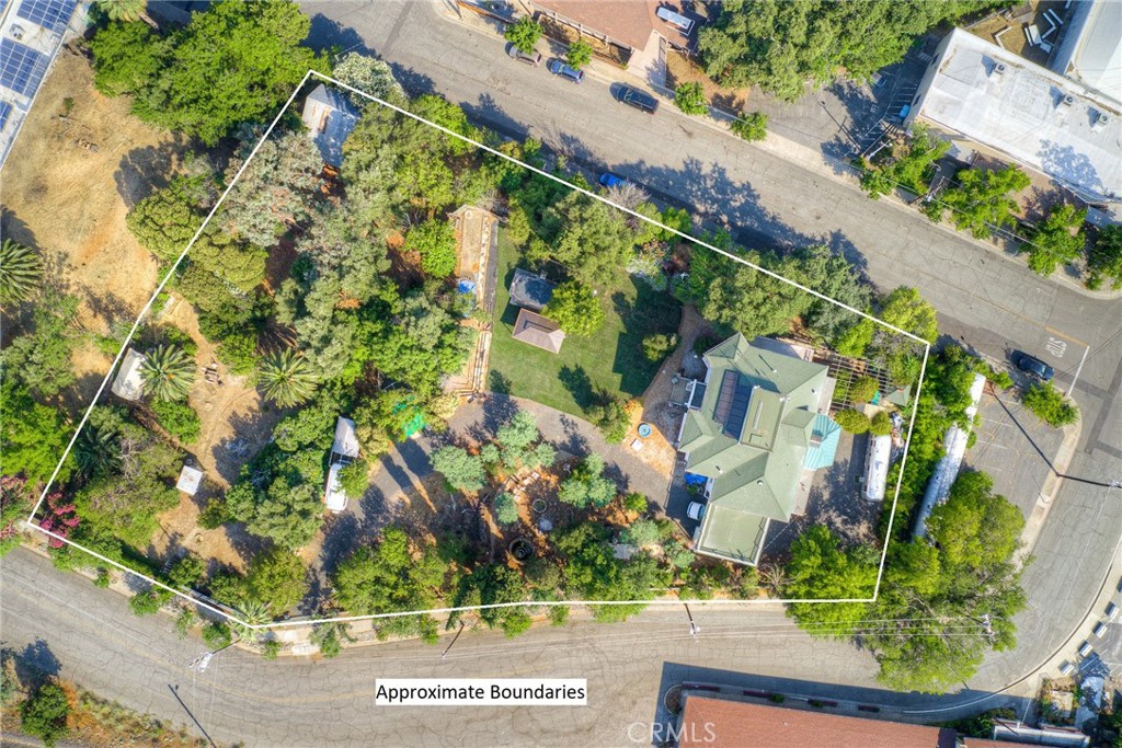 2175 Robinson Street