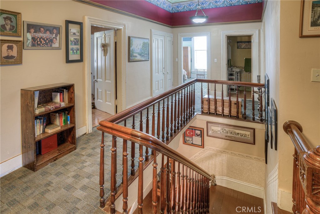 2175 Robinson Street